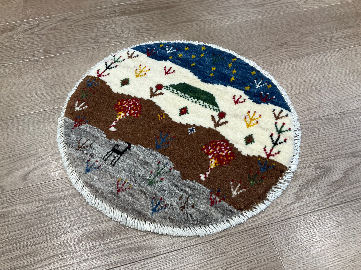 ギャッベ アマレバフト 41cm x 40cm AJ27554