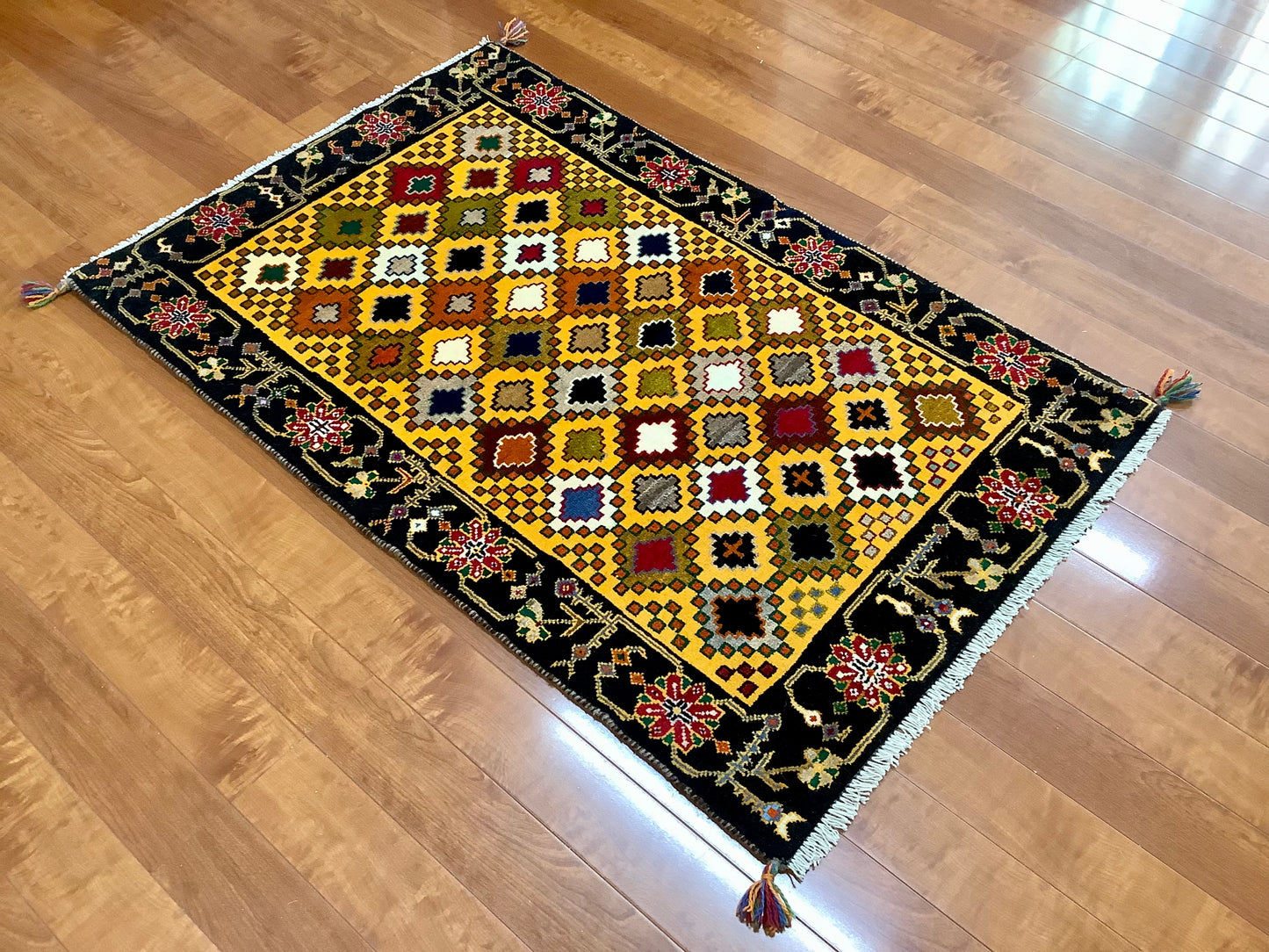 ギャッベ アマレバフト 133cm x 90cm RJ8734
