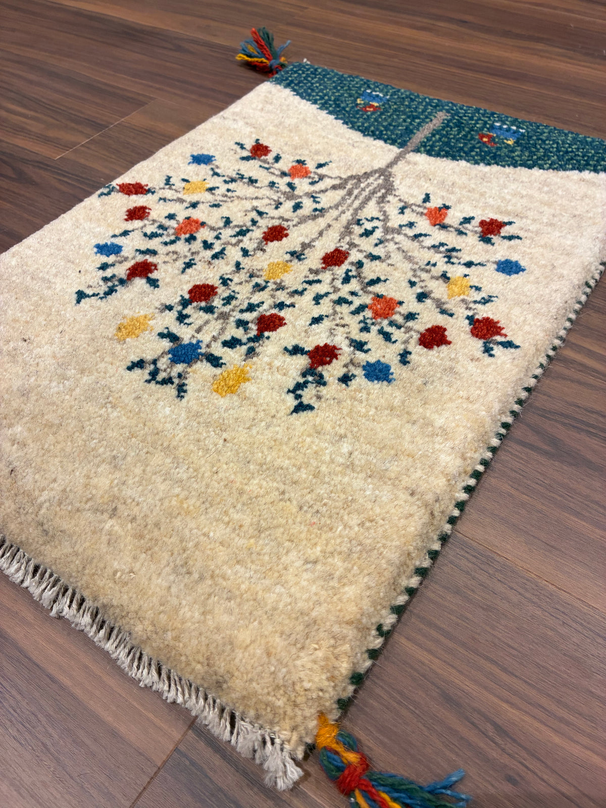 【千葉店】ギャッベ 58cm x 41cm NN19689