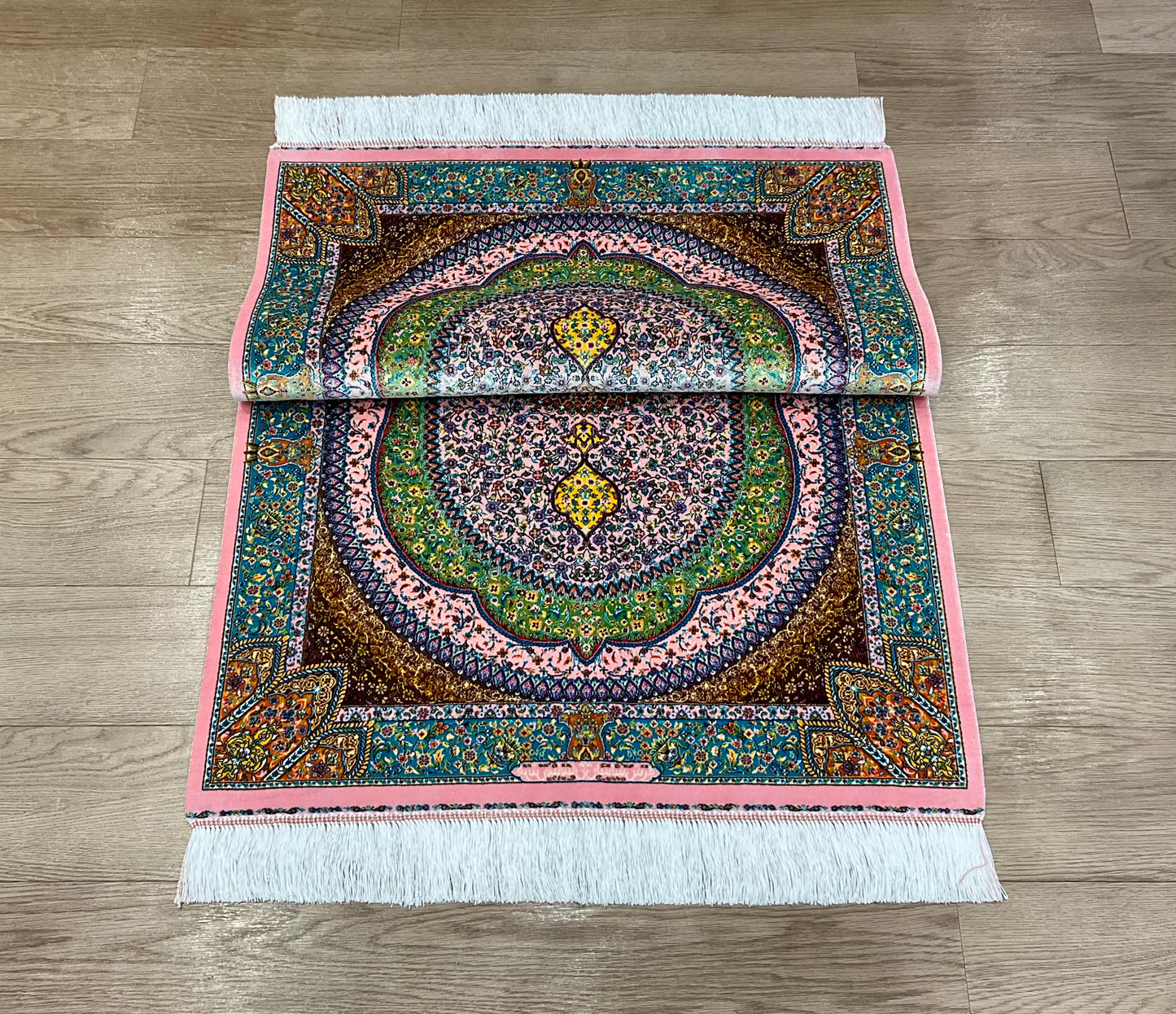 ペルシャンシルク 120cm x 80cm PS11797