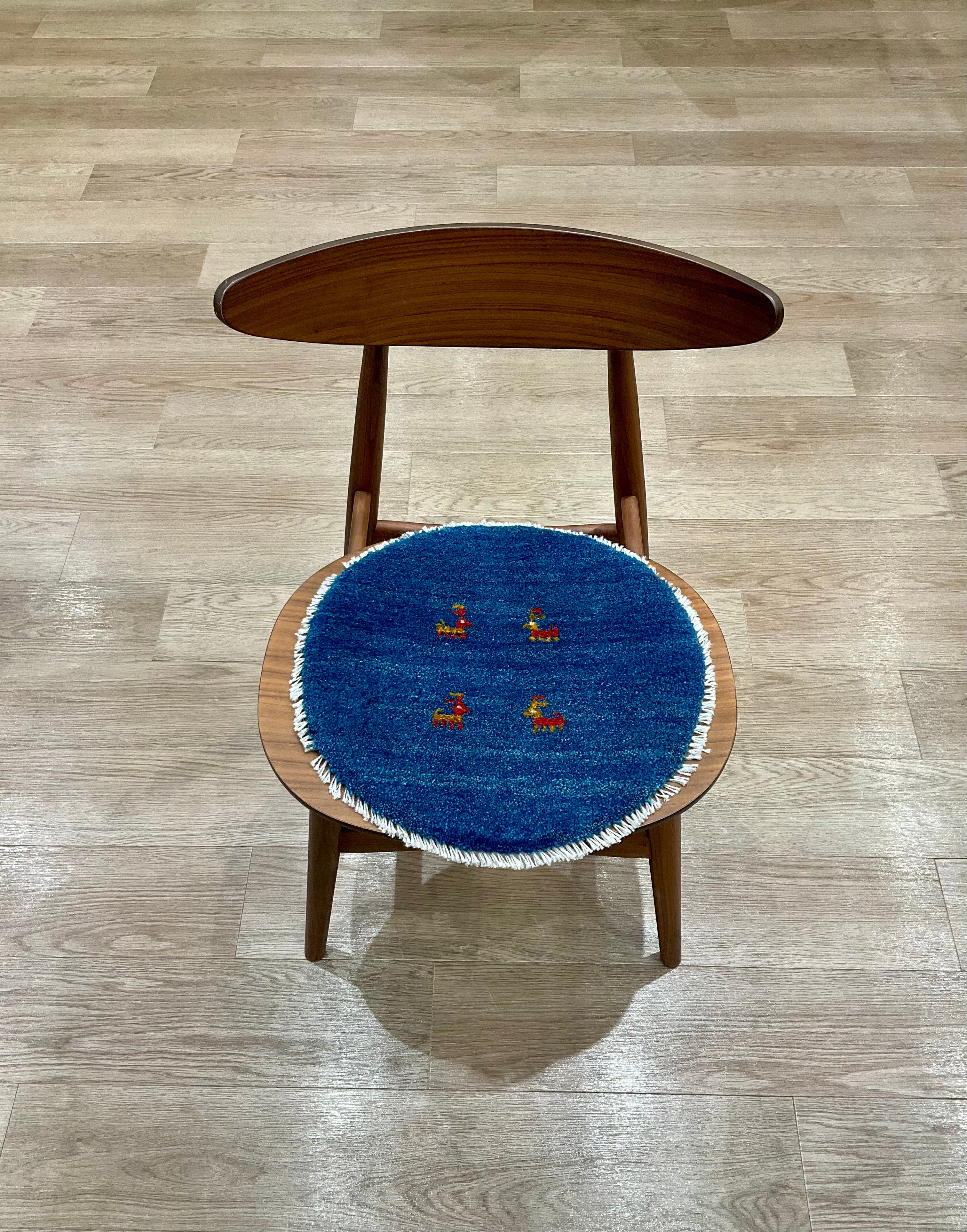 本場ペルシャギャッベ・135cm×198cm リビングサイズ ギャッベ 41cm x 41cm T2310 – ペルシャ絨毯専門店 ペルシャンパトリス