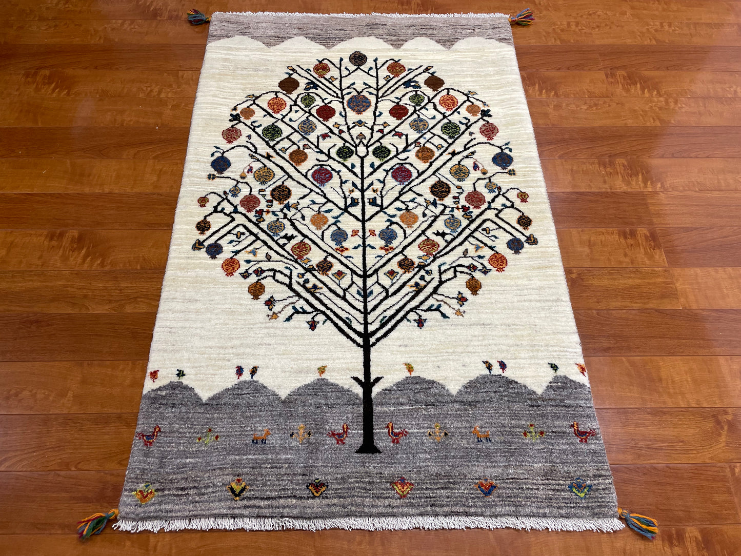 【オンライン限定】カシュクリギャッベ 120cm x 85cm RJ11415