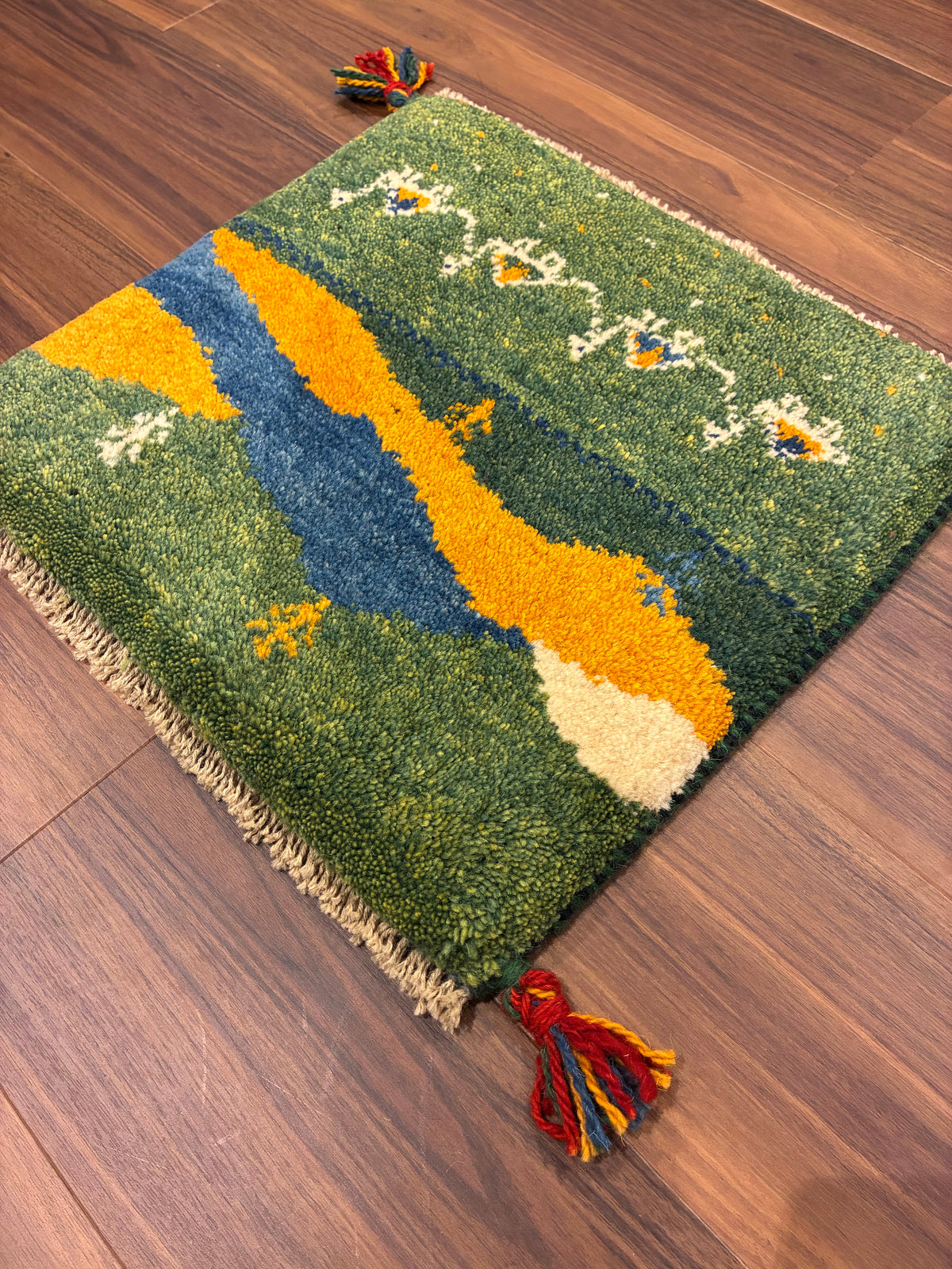 【千葉店】ギャッベ 42cm x 38cm Z3000