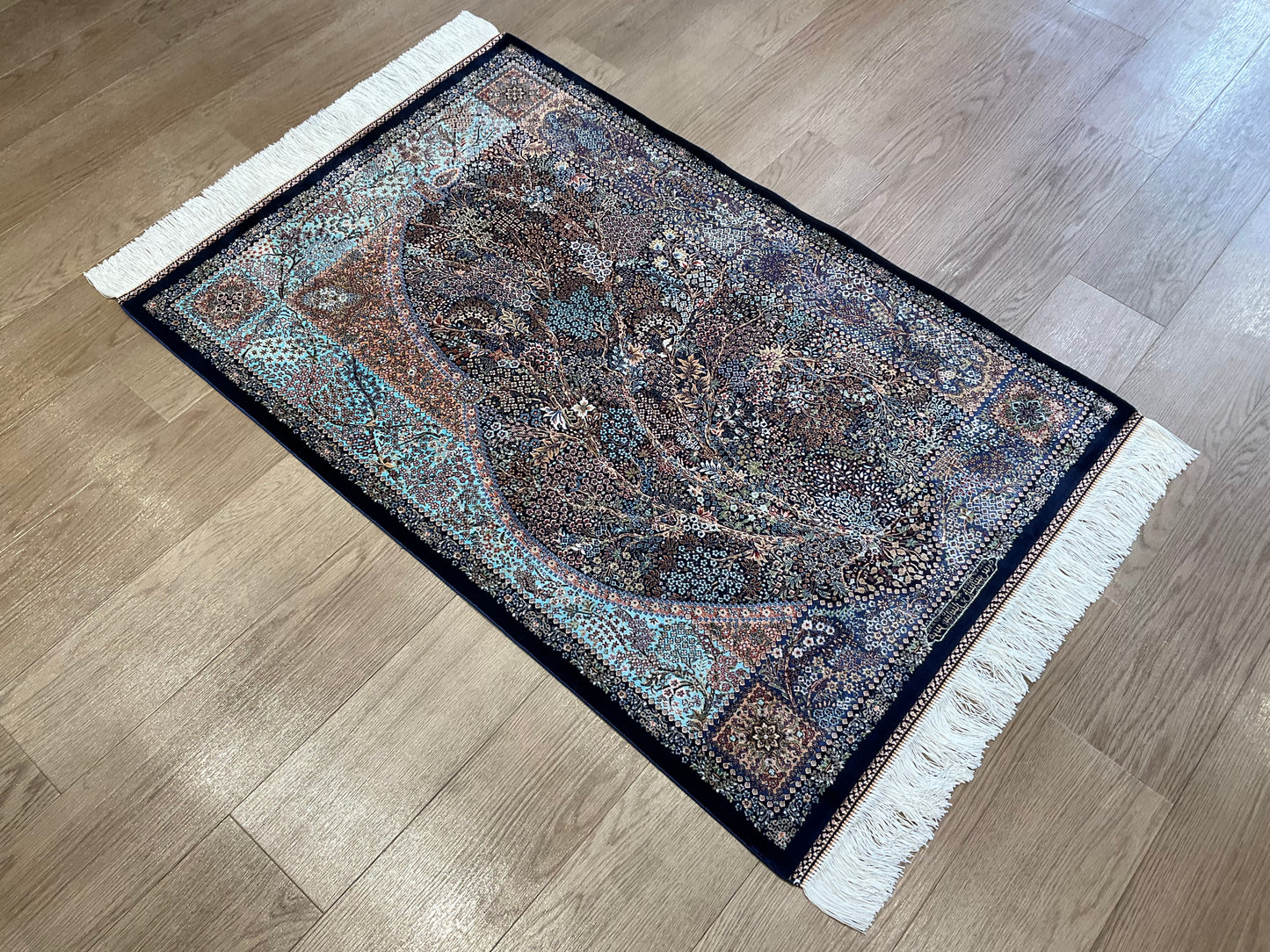 ペルシャンシルク 120cm x 80cm PS9757