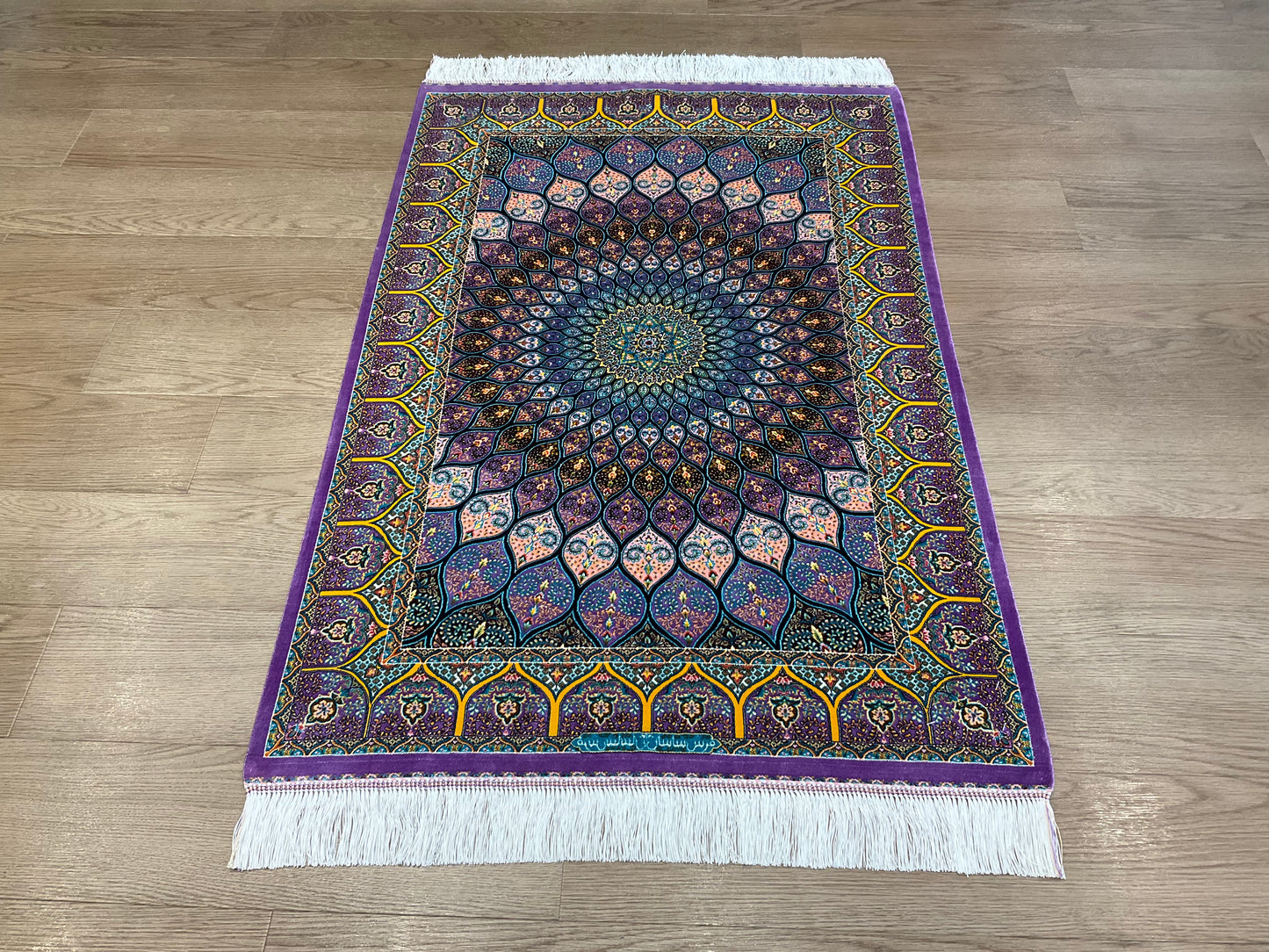ペルシャンシルク 120cm x 80cm PS10990