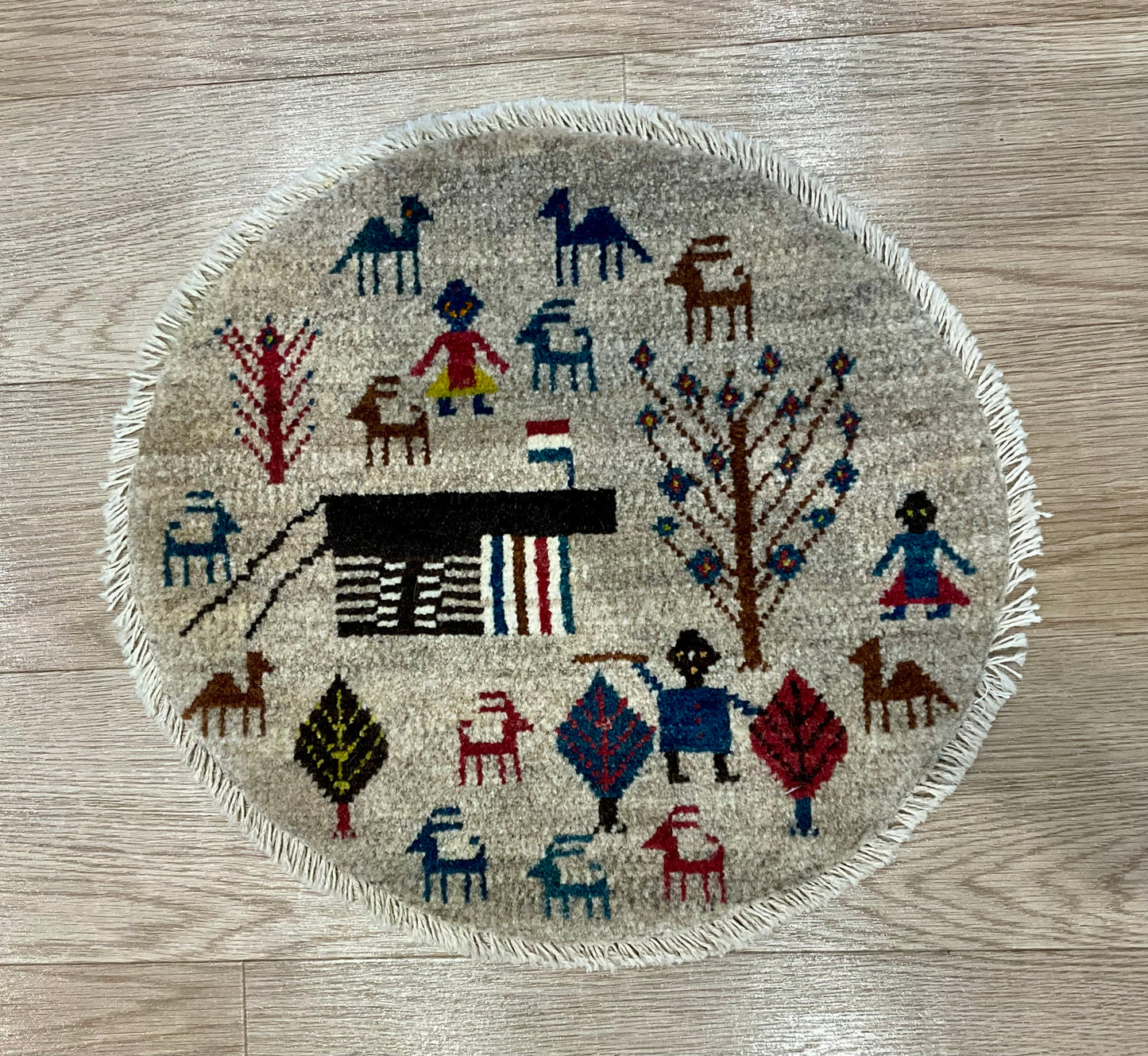 ギャッベ アマレバフト 42cm x 45cm T4835