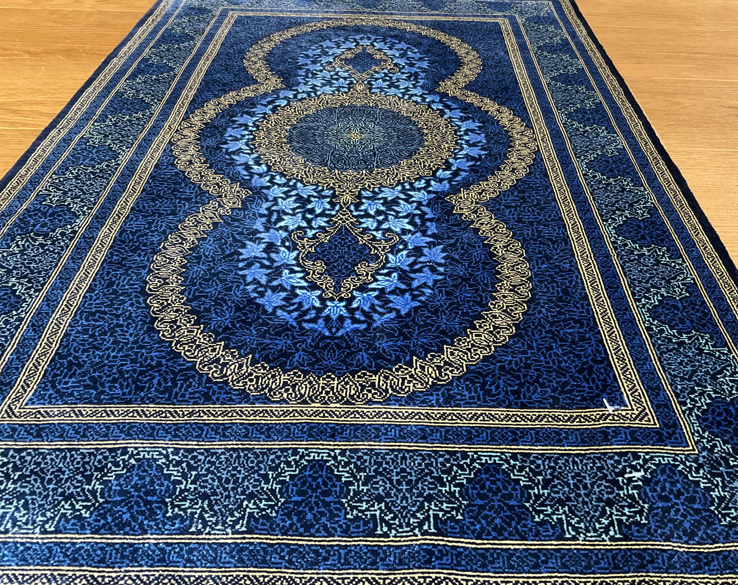 クム ササン工房 82cm x 50cm PS10289