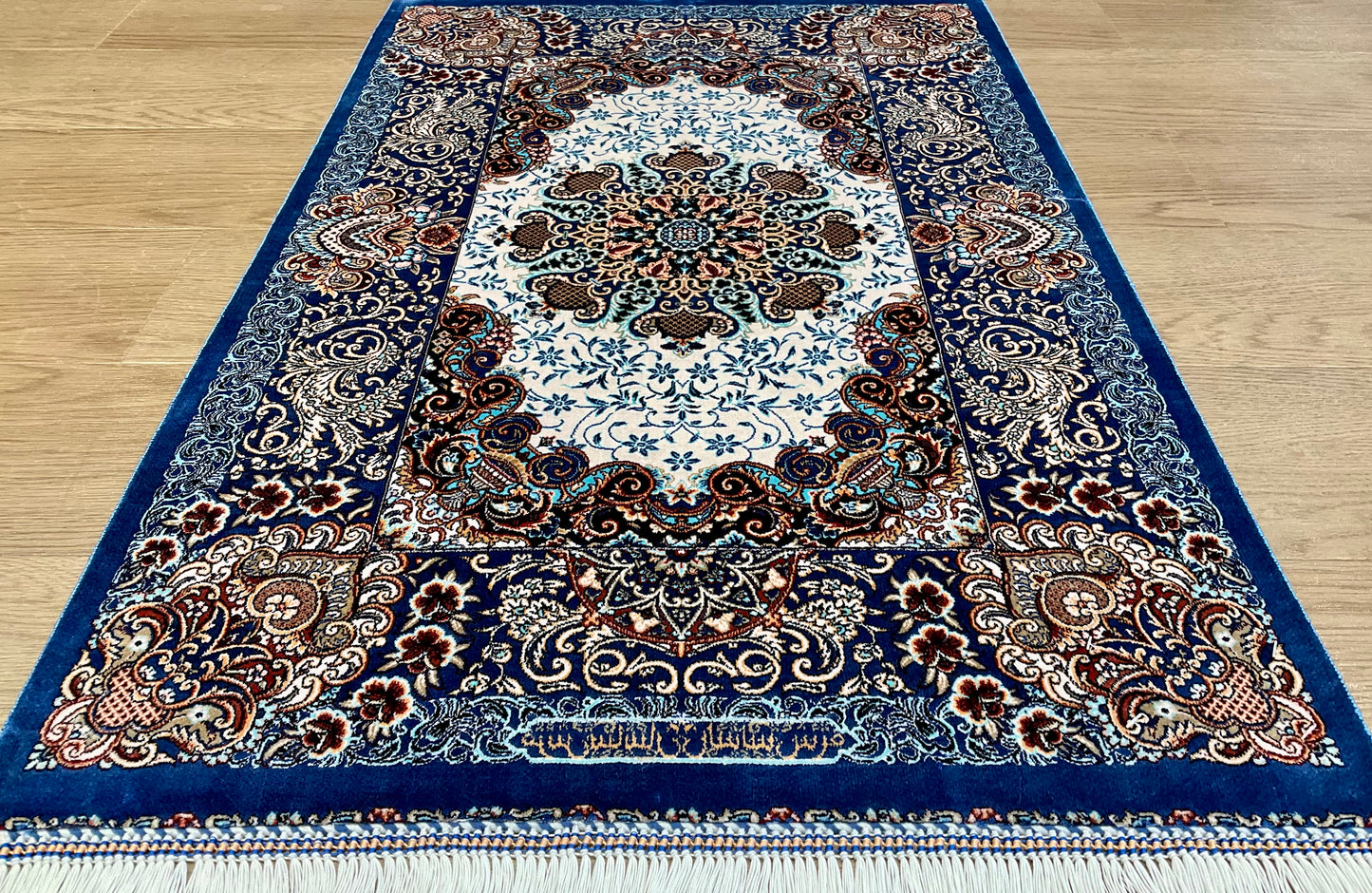 ペルシャンシルク 90cm x 60cm PS10942