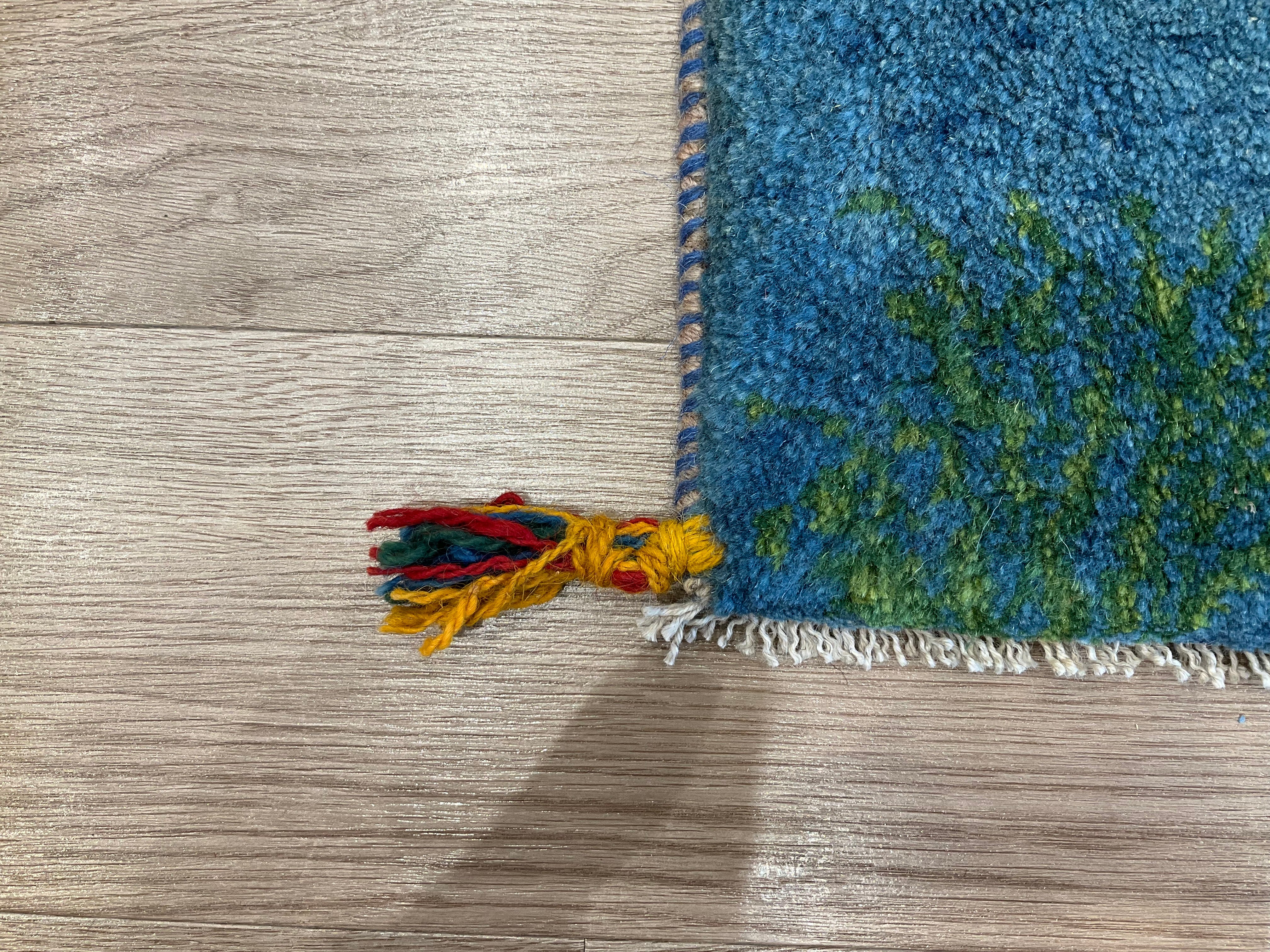 ギャッベ 44cm x 39cm Z827 – ペルシャ絨毯専門店 ペルシャンパトリス