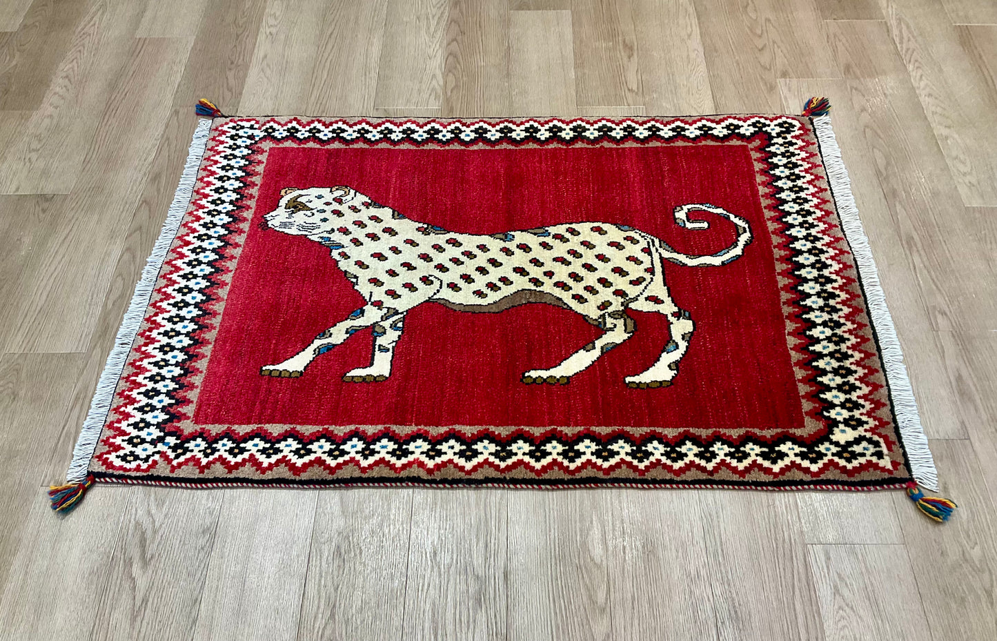 ギャッベ アマレバフト 135cm x 88cm RJ11427