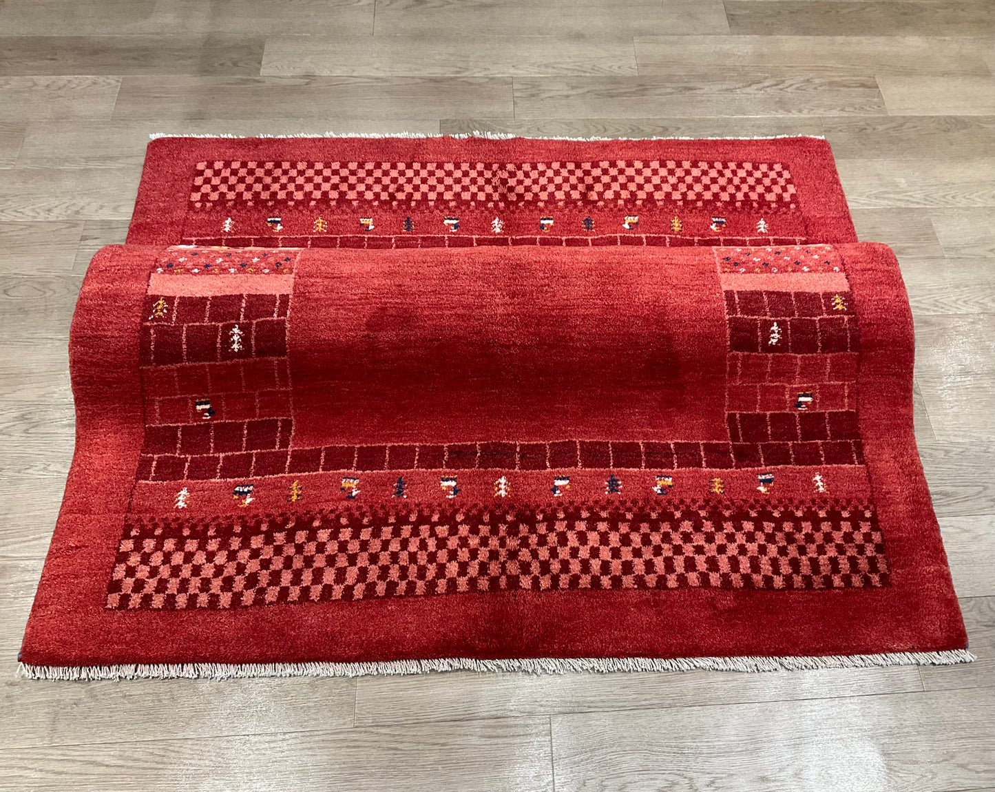 ギャッベ  188cm x 155cm RJ11332