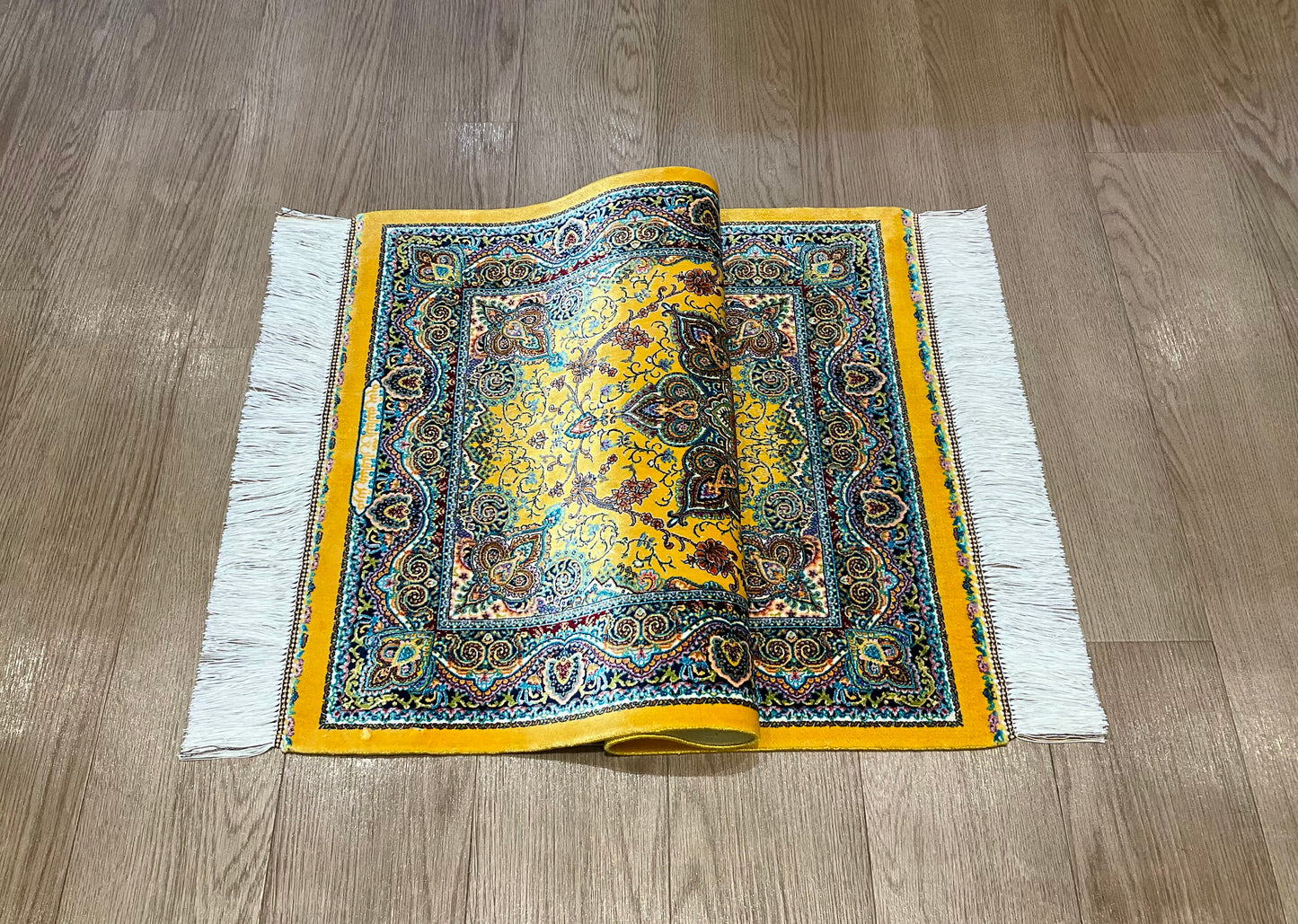 ペルシャンシルク 90cm x 60cm PS10940