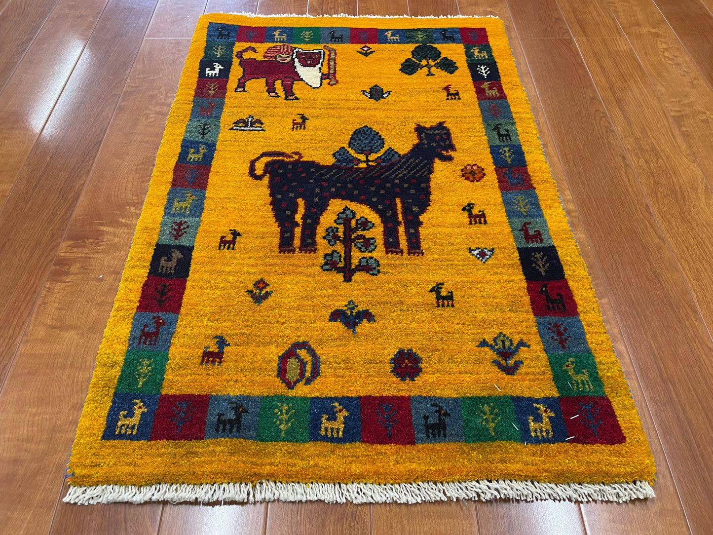 【オンライン限定】ギャッベ アマレバフト 90cm x 60cm RJ17072