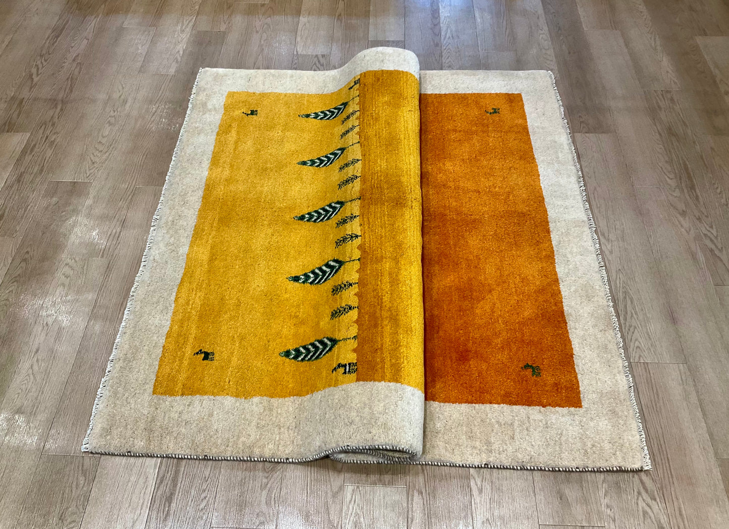 ギャッベ  193cm x 157cm RJ11752