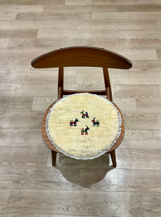 ギャッベ 42cm x 42cm T132