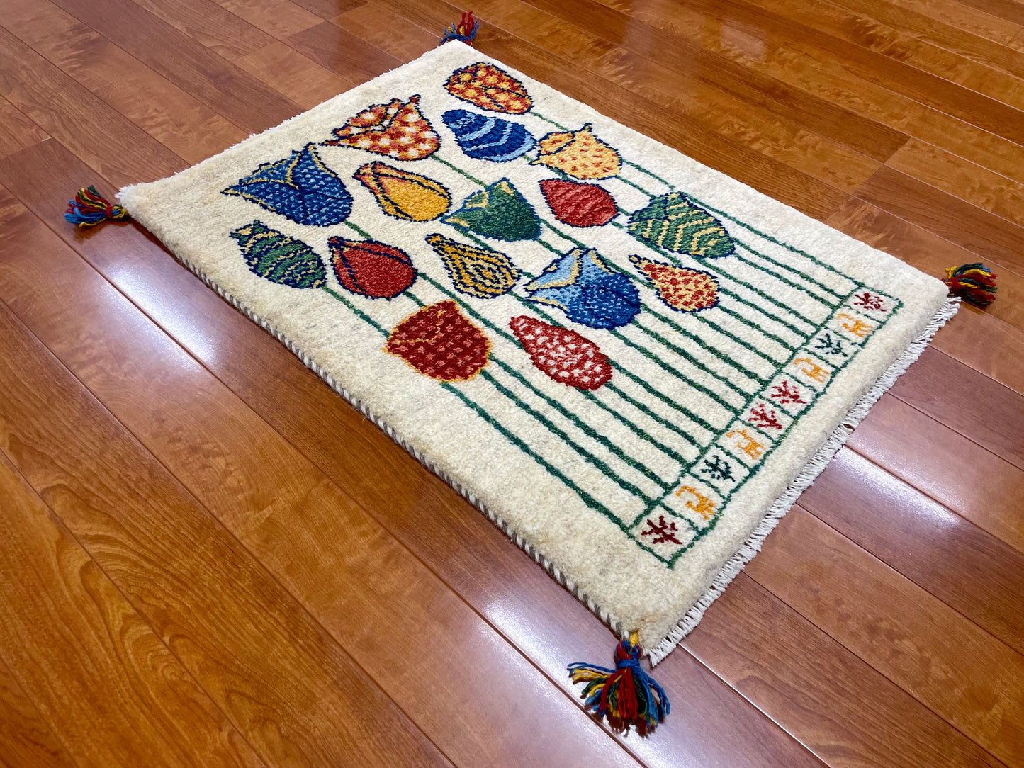 【オンライン限定】ギャッベ 90cm x 63cm RJ13747