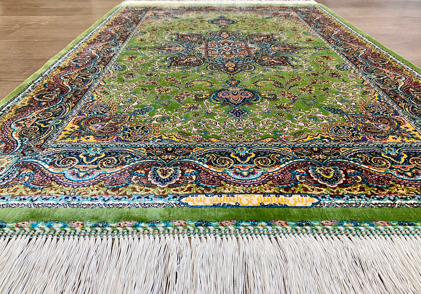 ペルシャンシルク 120cm x 80cm PS10863