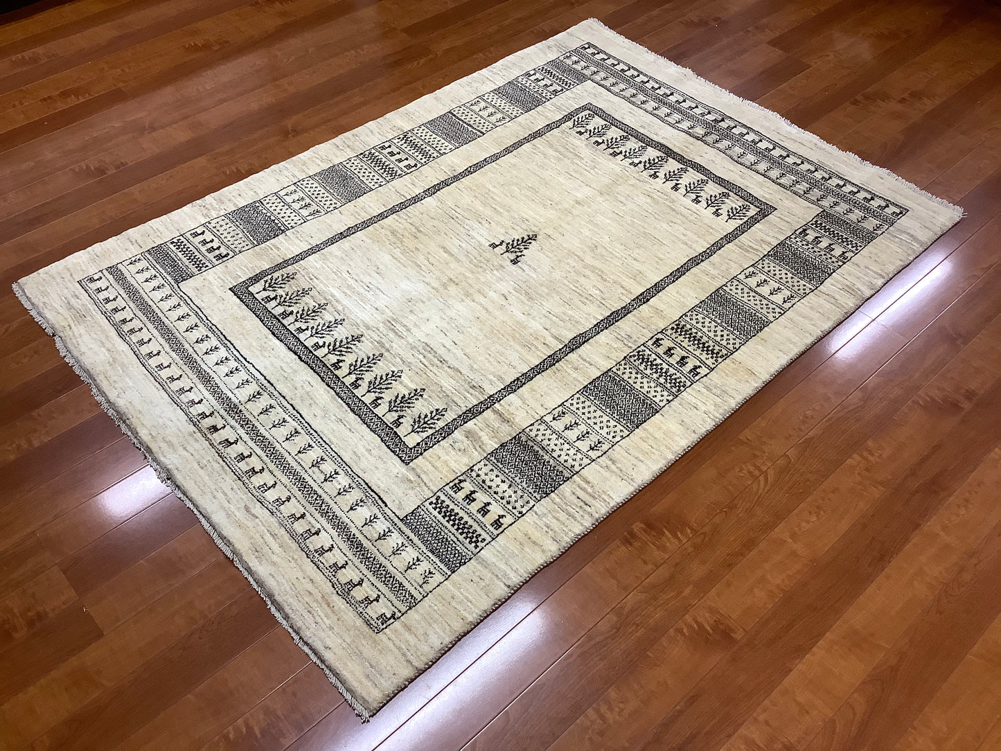 オンライン限定】カシュクリギャッベ 210cm x 150cm RJ11000 オンライン限定】カシュクリギャッベ 210cm x 150cm RJ11000