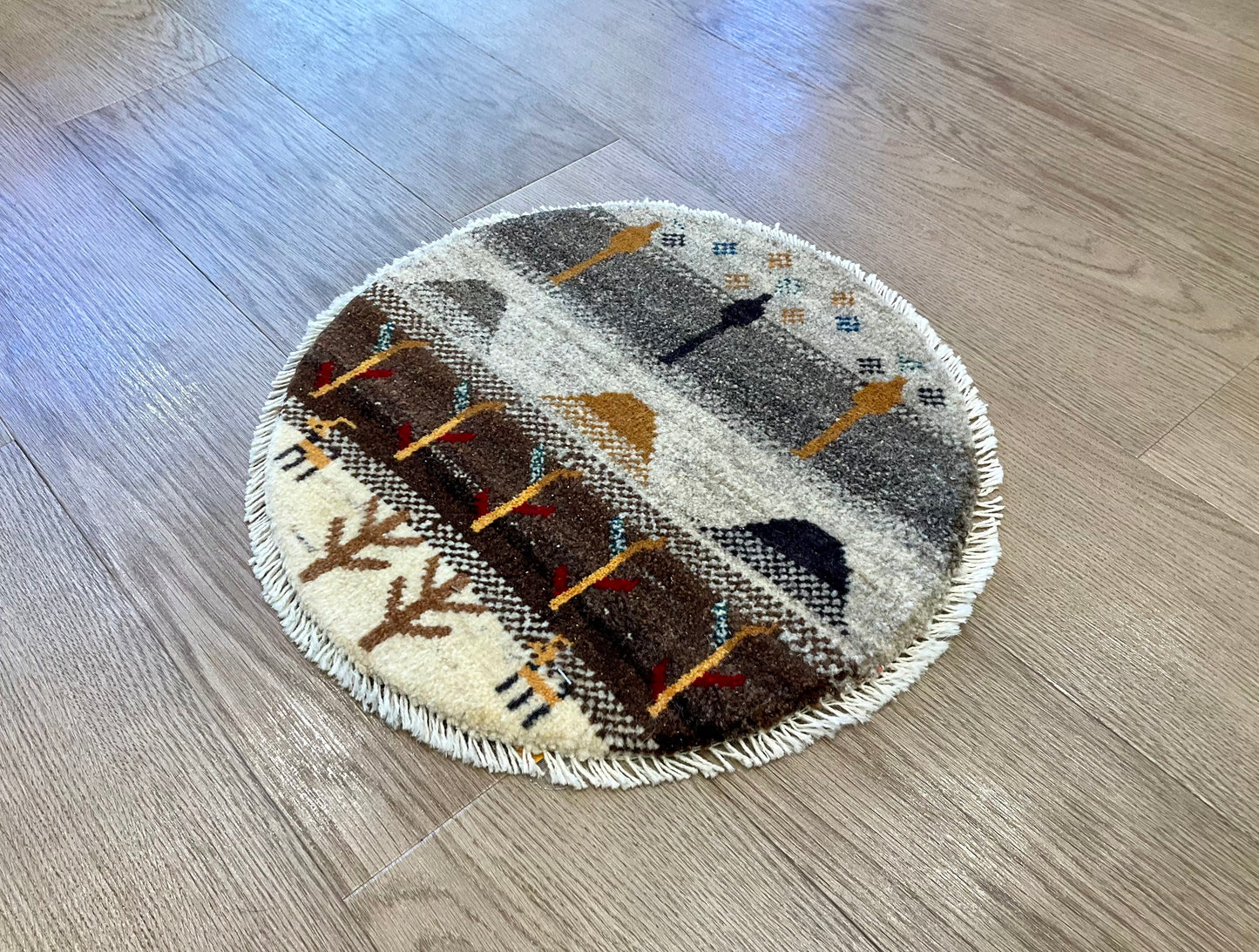 ギャッベ アマレバフト 43cm x 40cm AJ27577