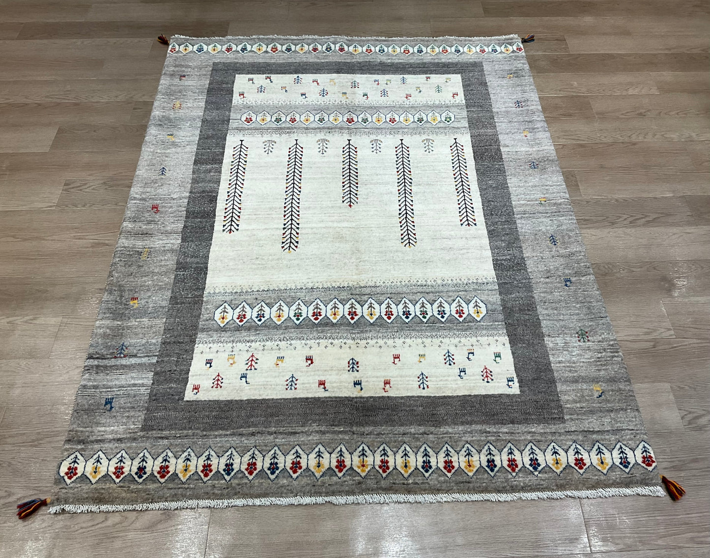 カシュクリギャッベ  210cm x 156cm RJ13172