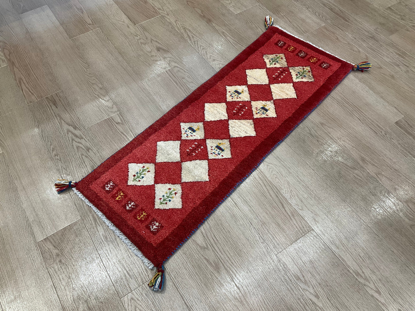 ギャッベ  116cm x 43cm RD7679