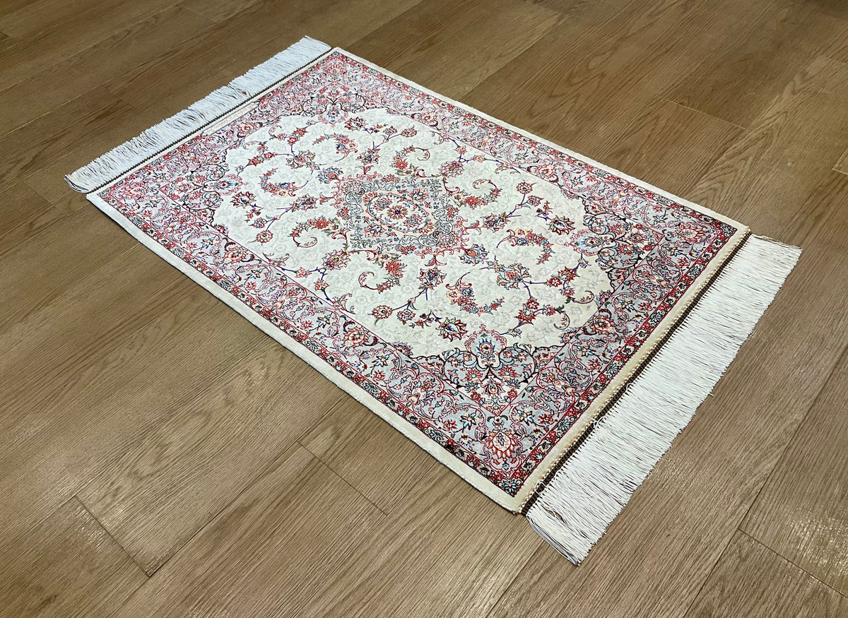 【福岡店】ペルシャンシルク 90cm x 60cm PS10724