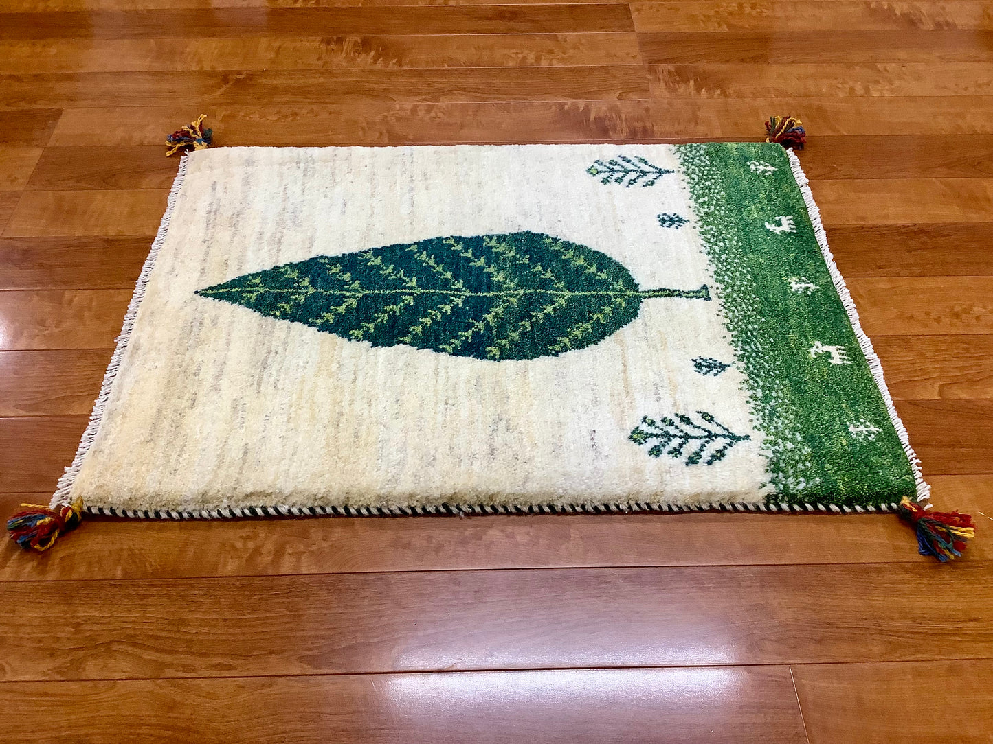 【オンライン限定】ギャッベ 87cm x 63cm RJ13730