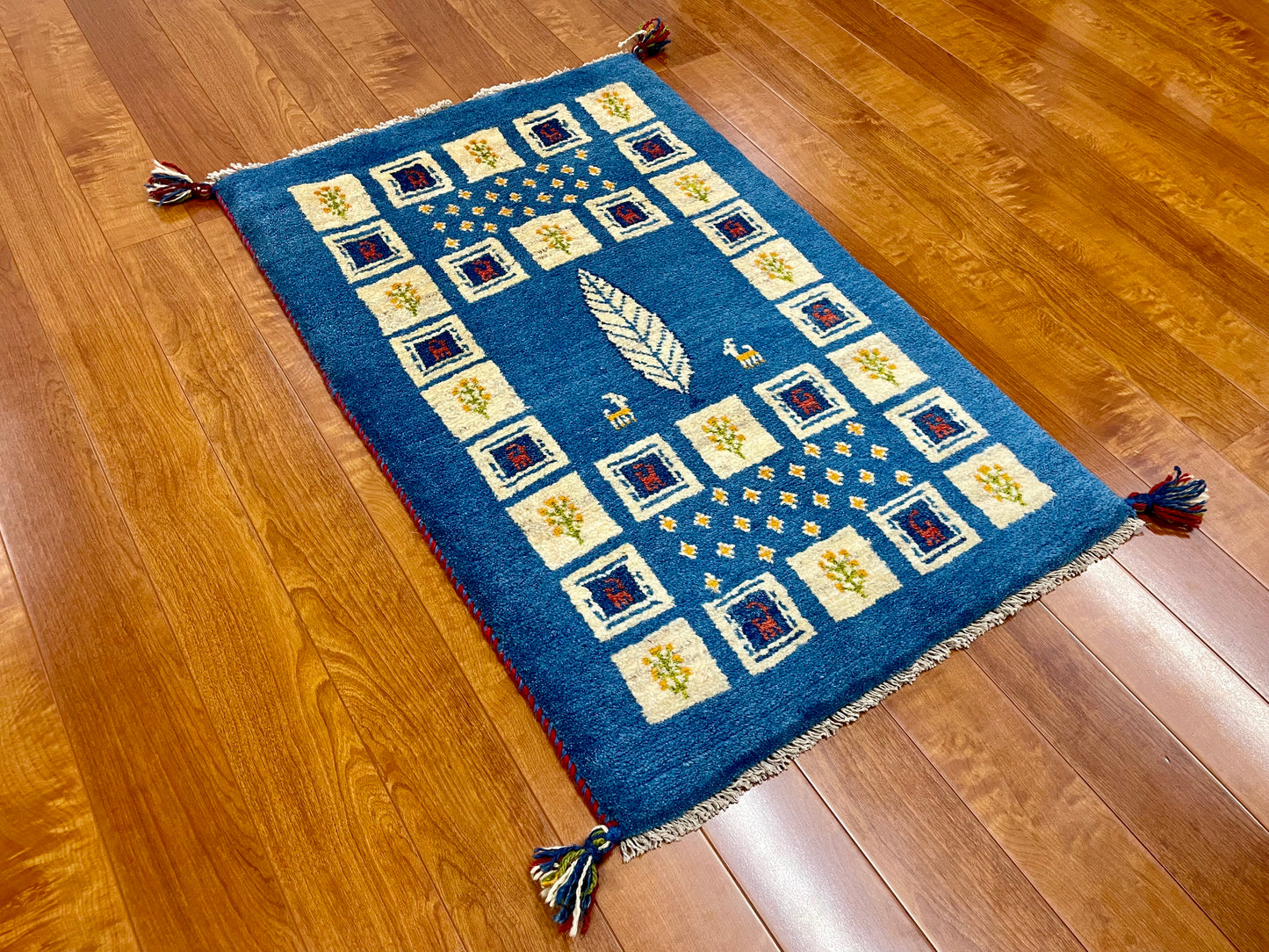 【オンライン限定】ギャッベ 98cm x 63cm RD13259