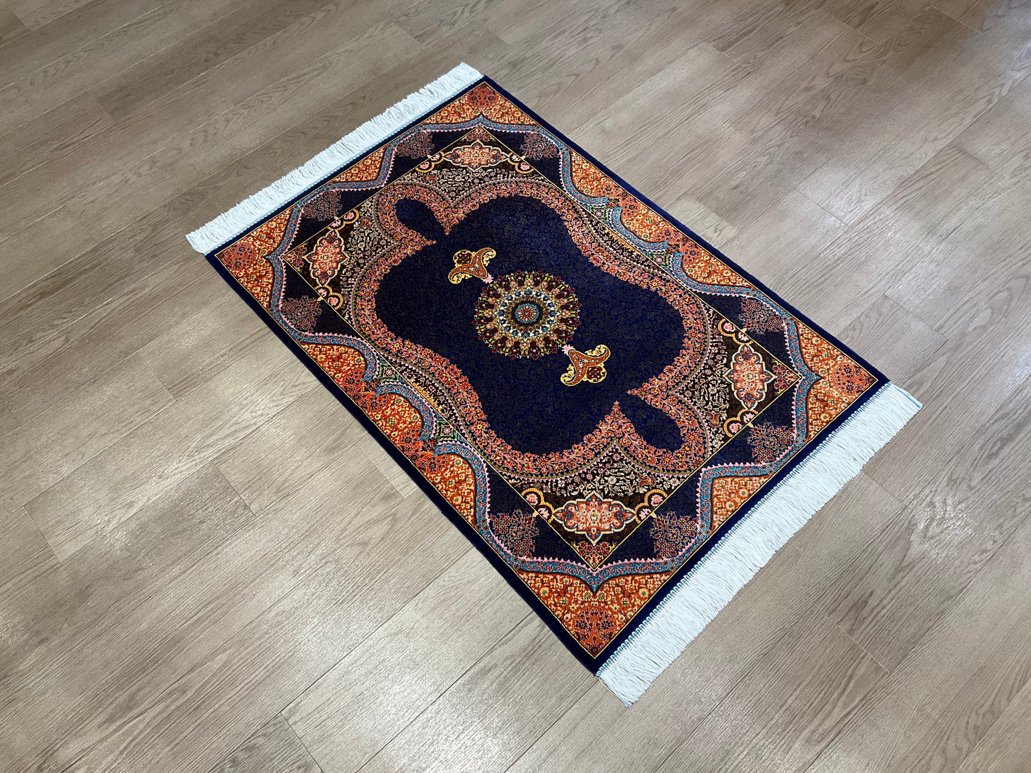 ペルシャンシルク 120cm x 80cm PS10448