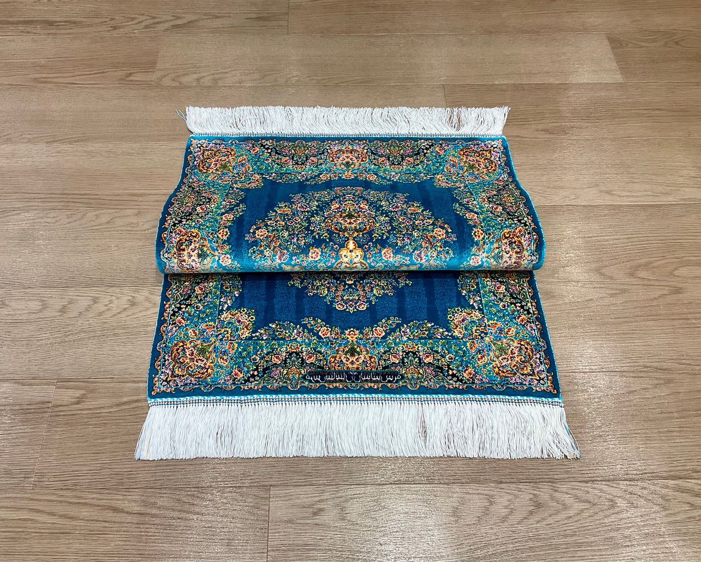 ペルシャンシルク 90cm x 60cm PS10786