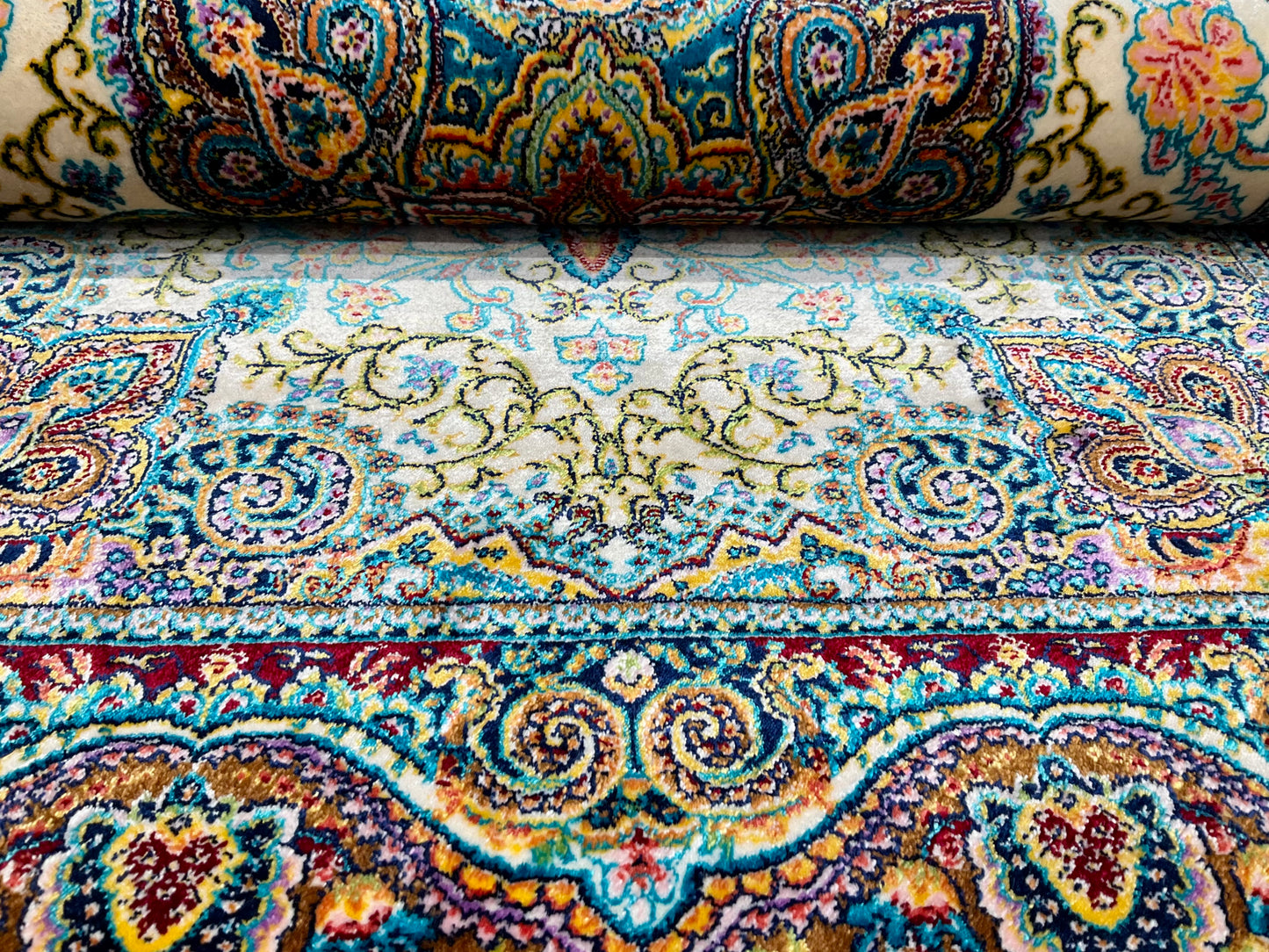 ペルシャンシルク 90cm x 60cm PS10809