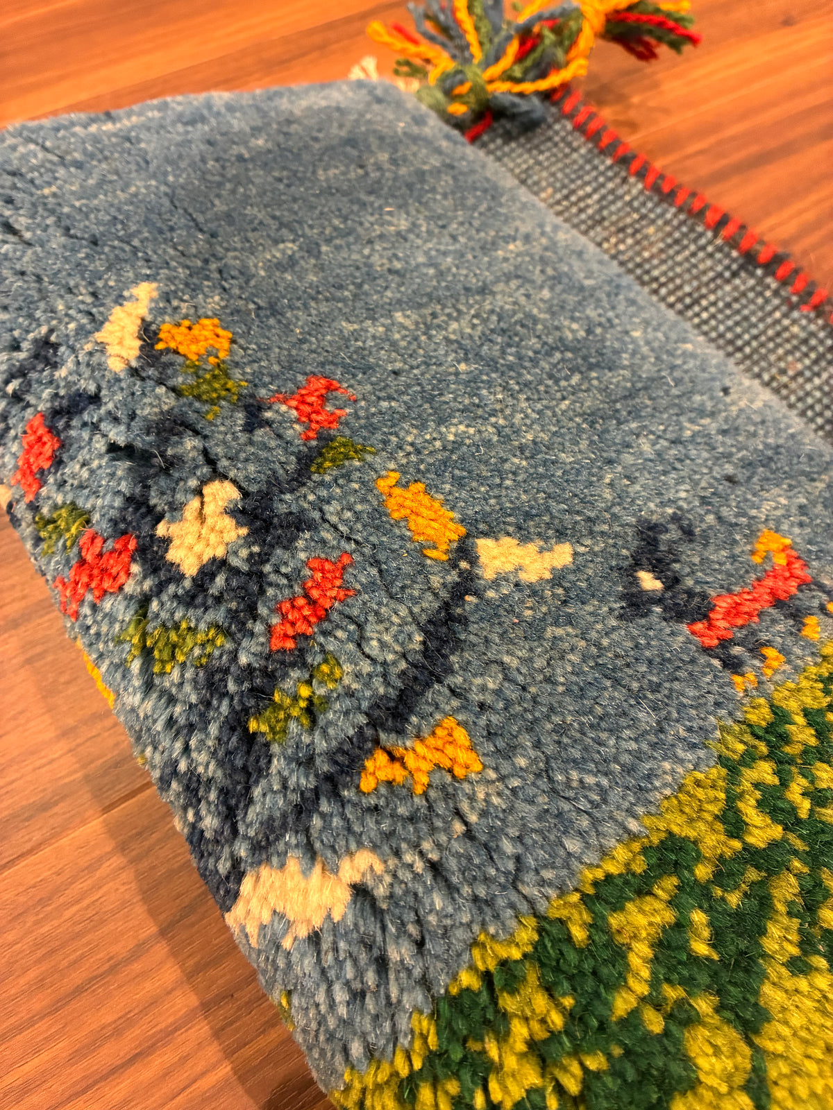 【千葉店】ギャッベ 43cm x 39cm Z3547
