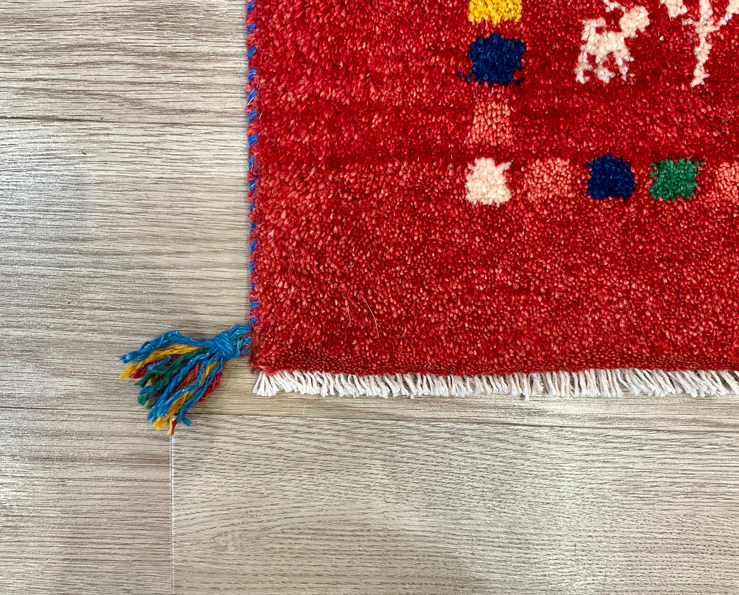 ギャッベ 43cm x 41cm Z468