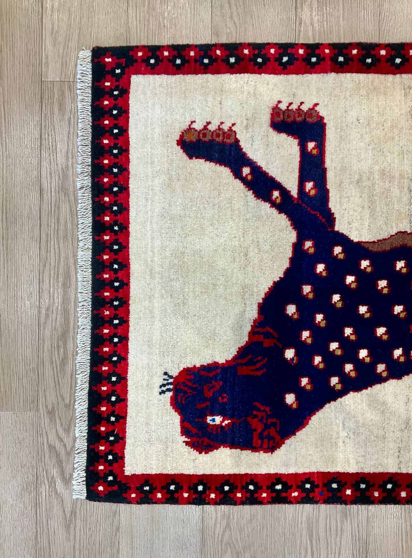 ギャッベ アマレバフト 125cm x 85cm RJ12679