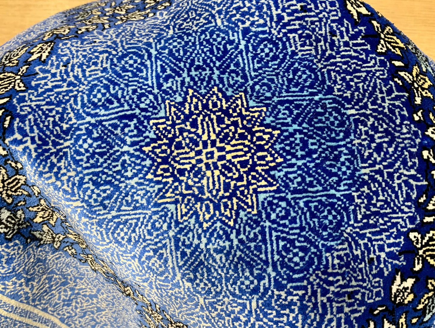 クム ササン工房 80cm x 50cm PS10287