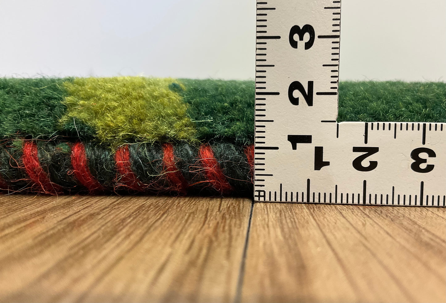 ギャッベ 44cm x 40cm Z1762