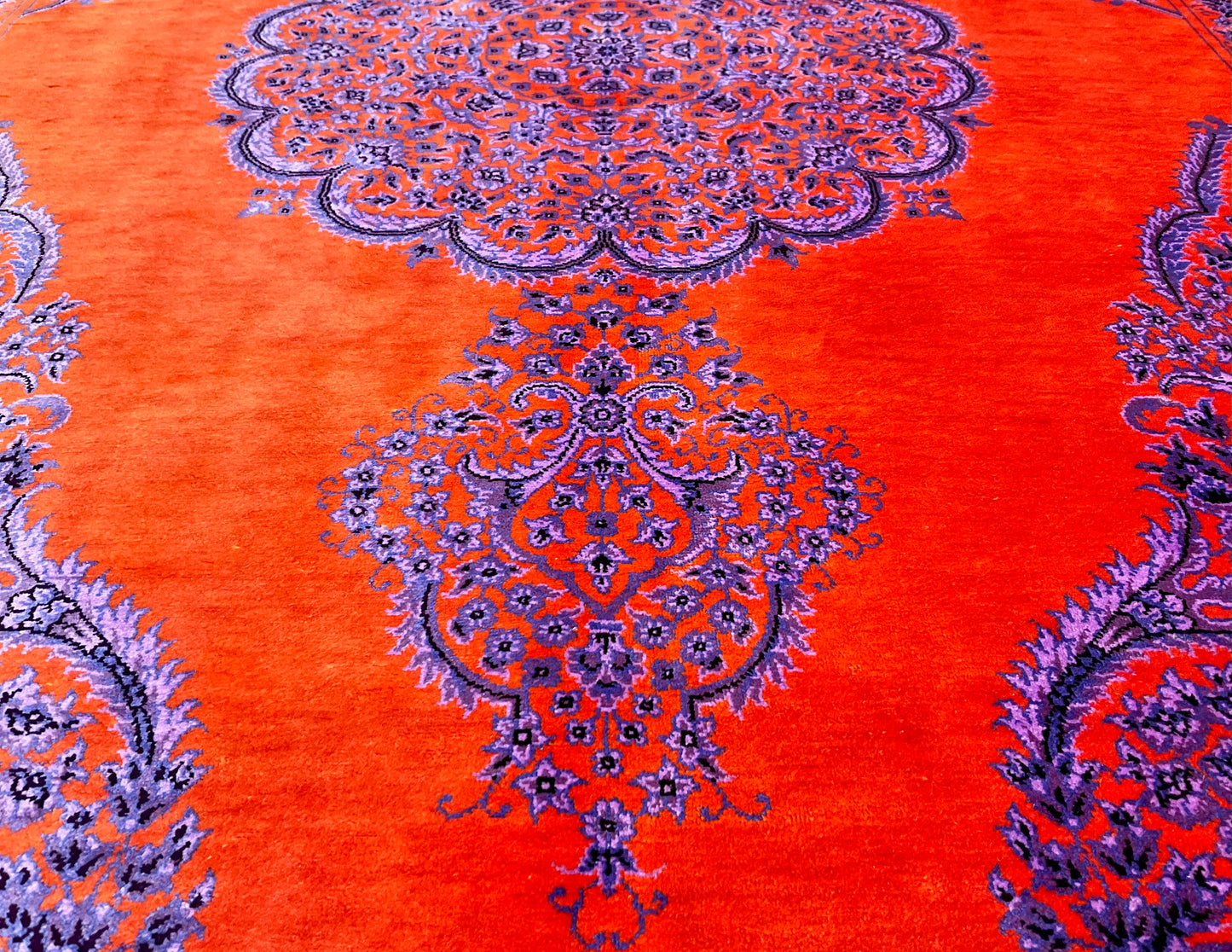 クム タバタバイ工房 128cm x 80cm PS11556
