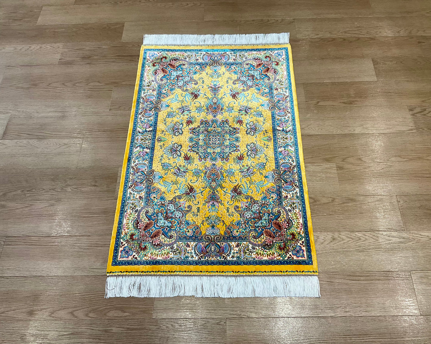 ペルシャンシルク 120cm x 80cm PS10435