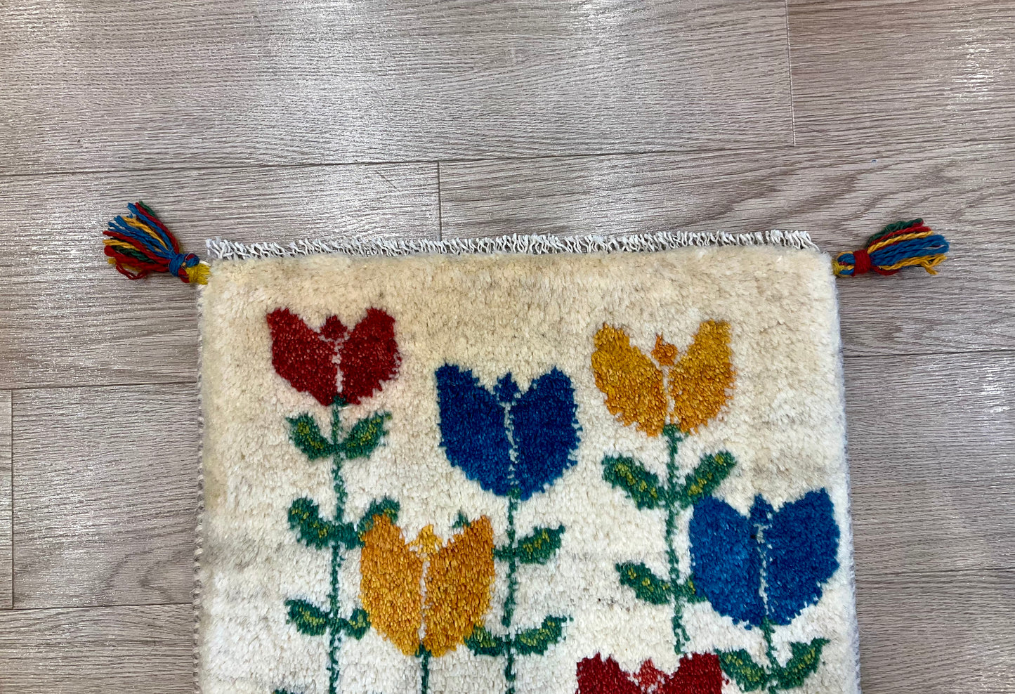 ギャッベ 45cm x 40cm Z1264