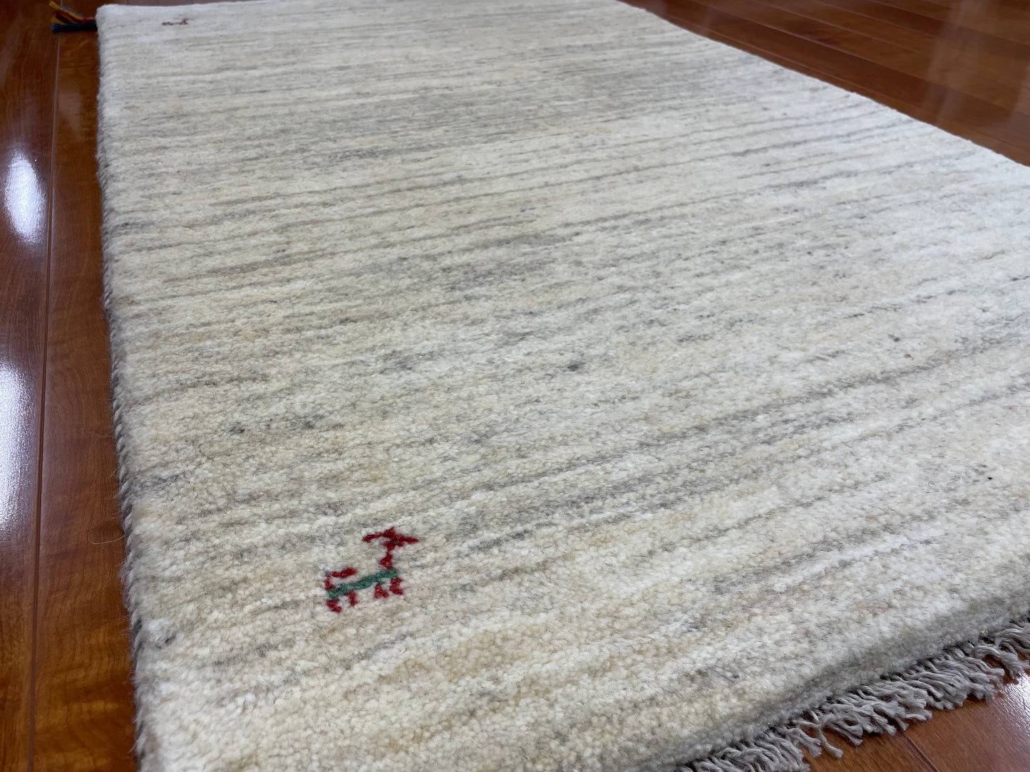 【オンライン限定】ギャッベ 134cm x 78cm RJ12982