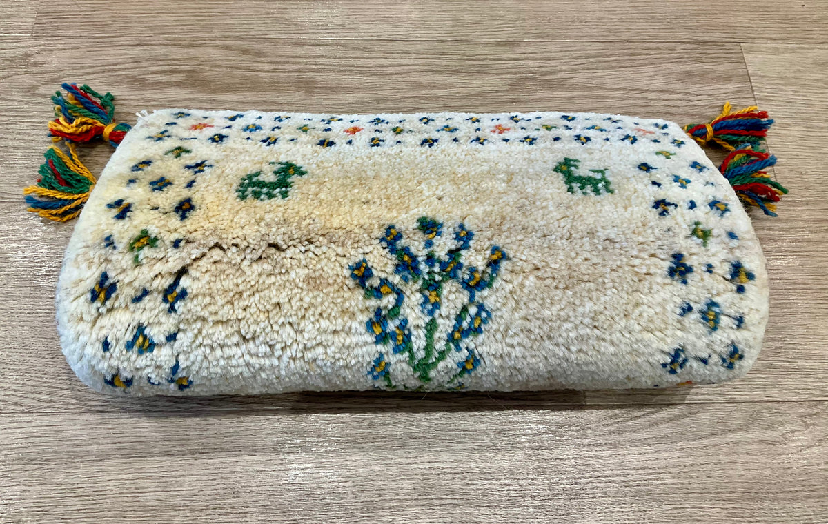 【福岡店】ギャッベ 41cm x 38cm Z3696