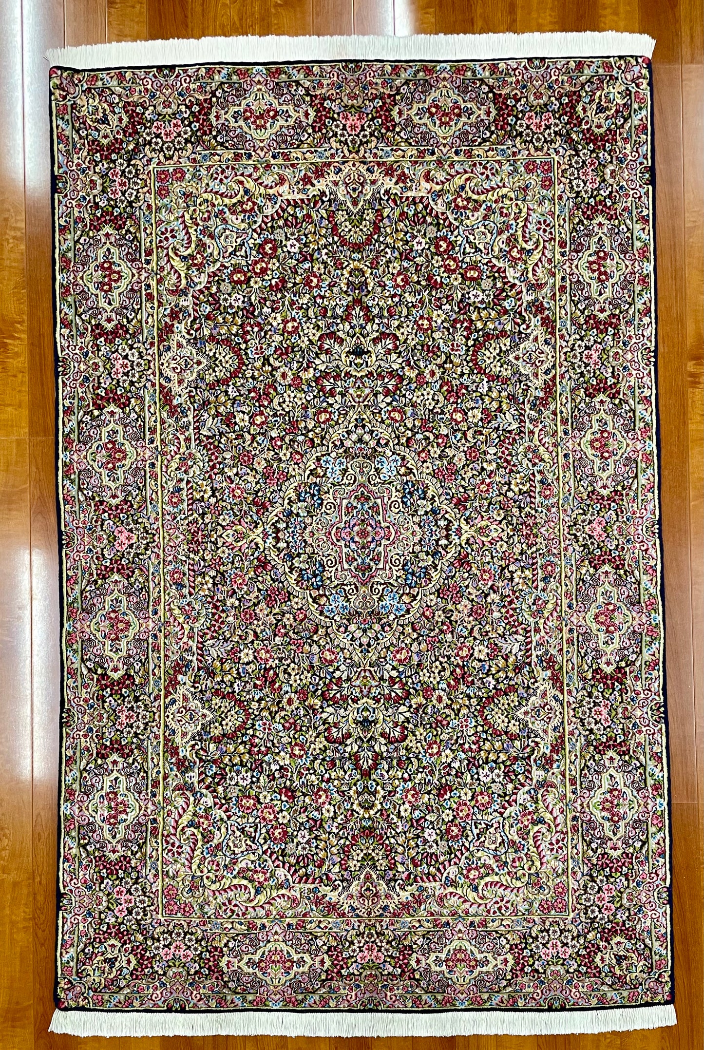 【オンライン限定】ケルマン 232cm x 150cm NT10176