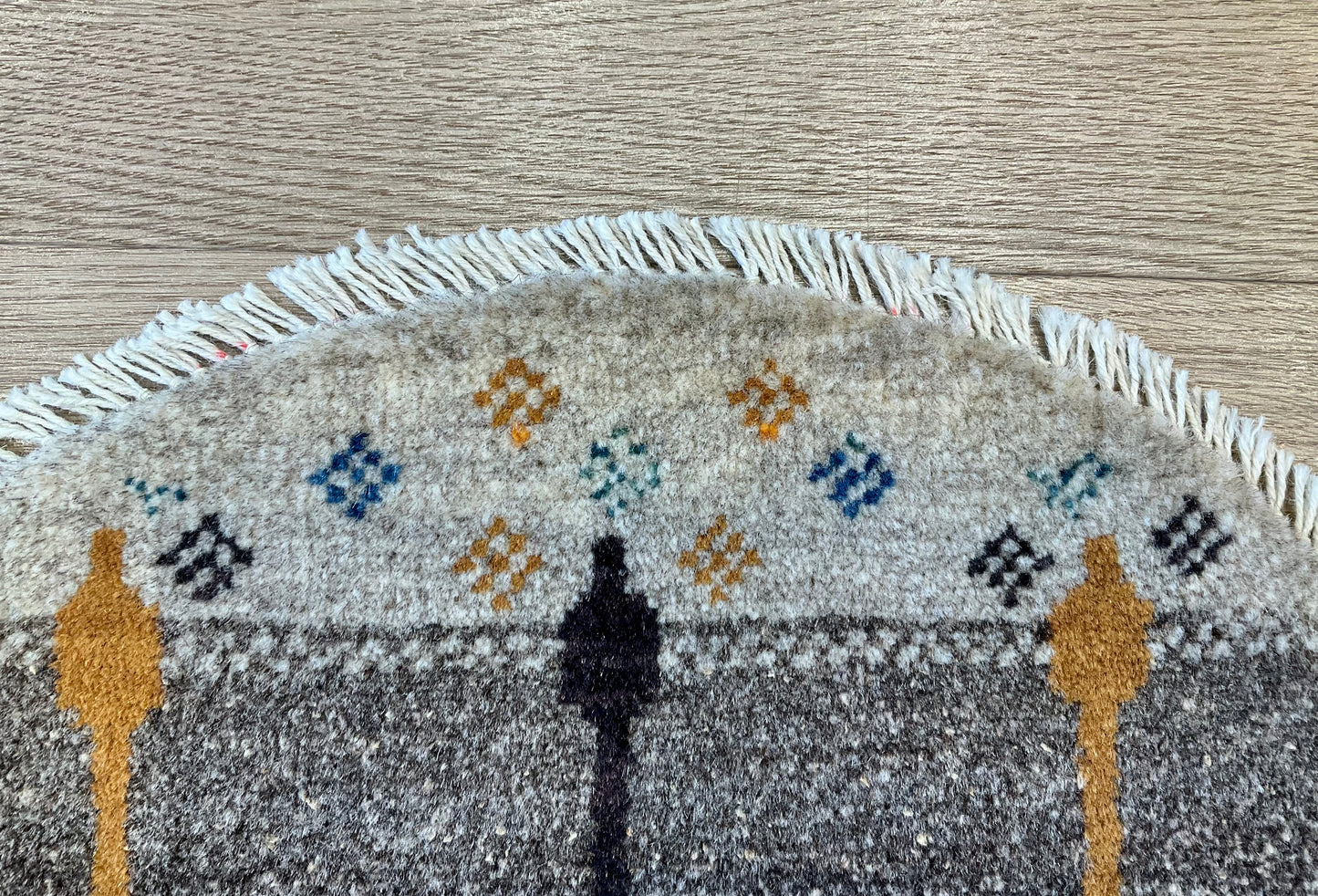 ギャッベ アマレバフト 43cm x 40cm AJ27577
