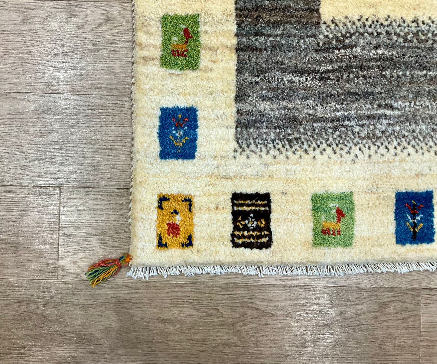 ギャッベ  193cm x 153cm RJ9366