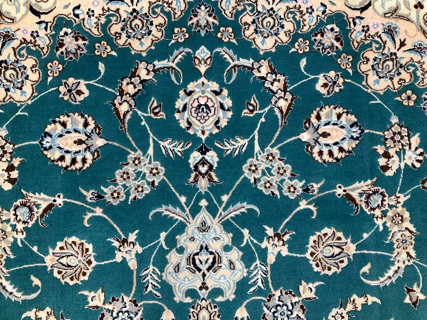 ナインシシラ ハビビアン工房 258cm x 203cm PS9902