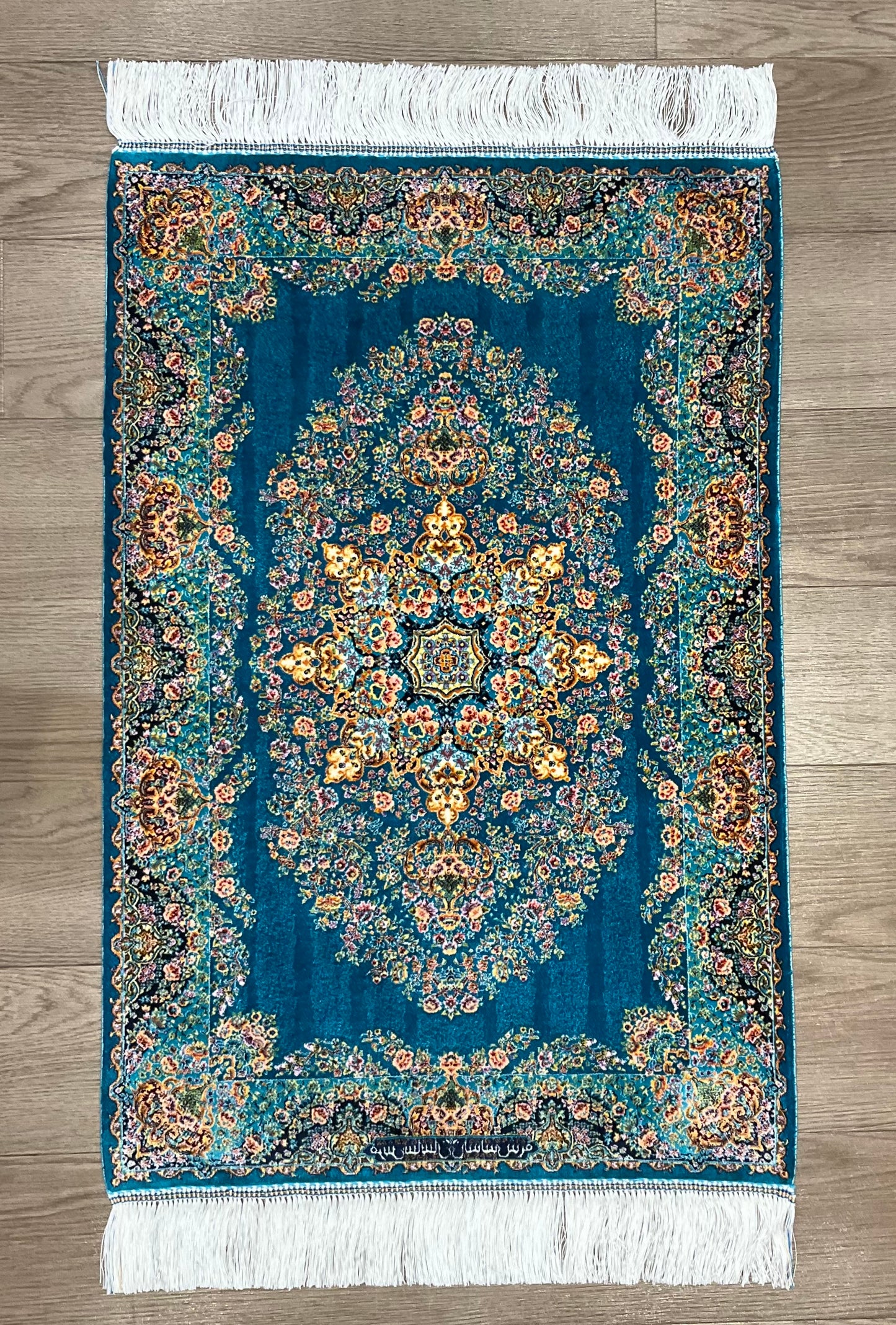 ペルシャンシルク 90cm x 60cm PS10786