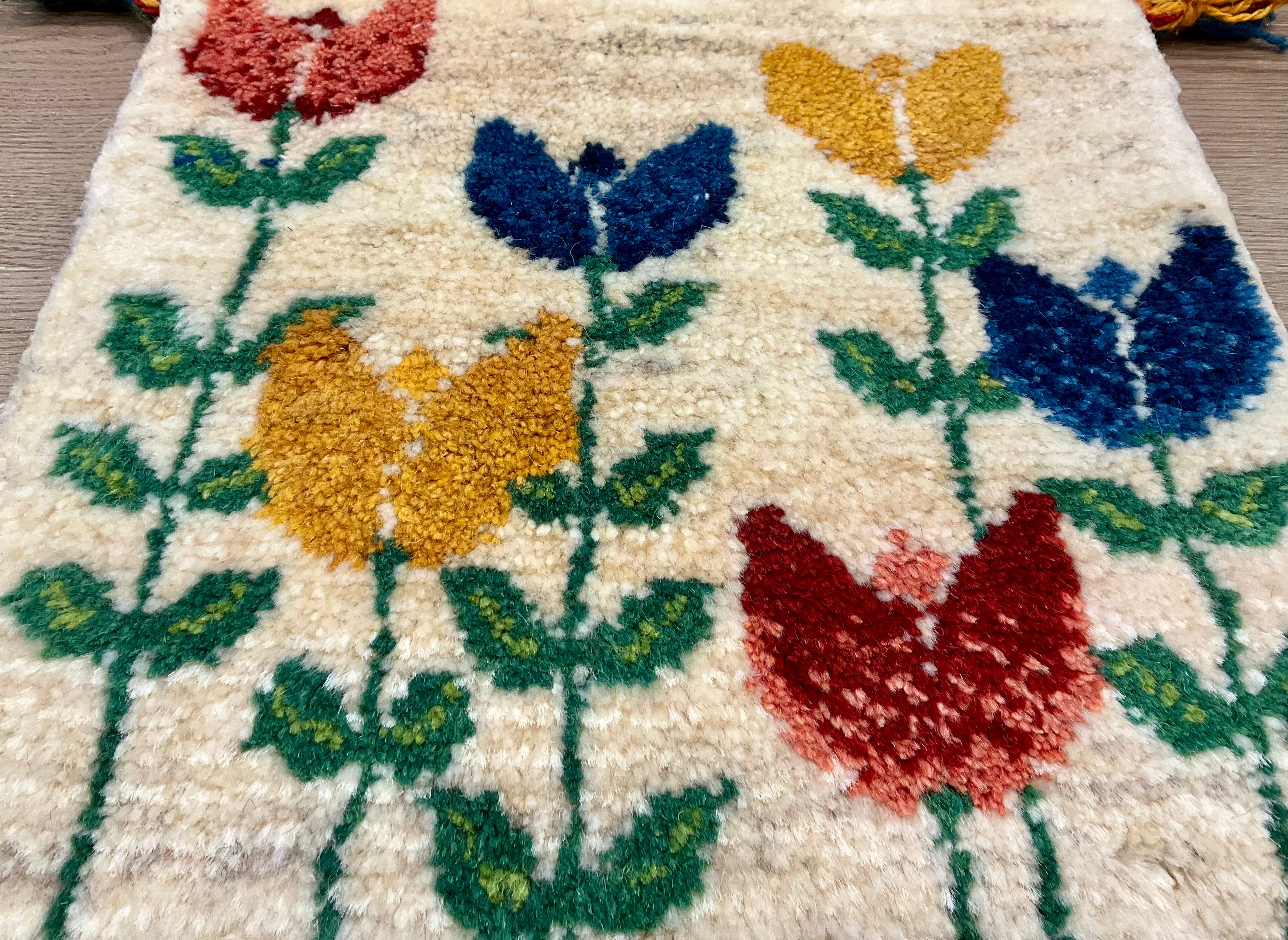 ギャッベ 40cm x 39cm Z1487 – ペルシャ絨毯専門店 ペルシャンパトリス