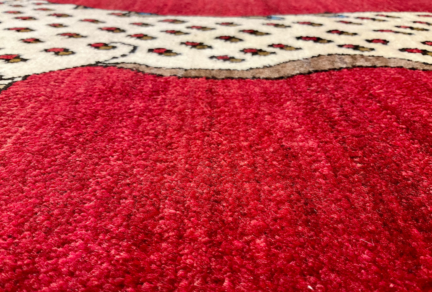 ギャッベ アマレバフト 135cm x 88cm RJ11427