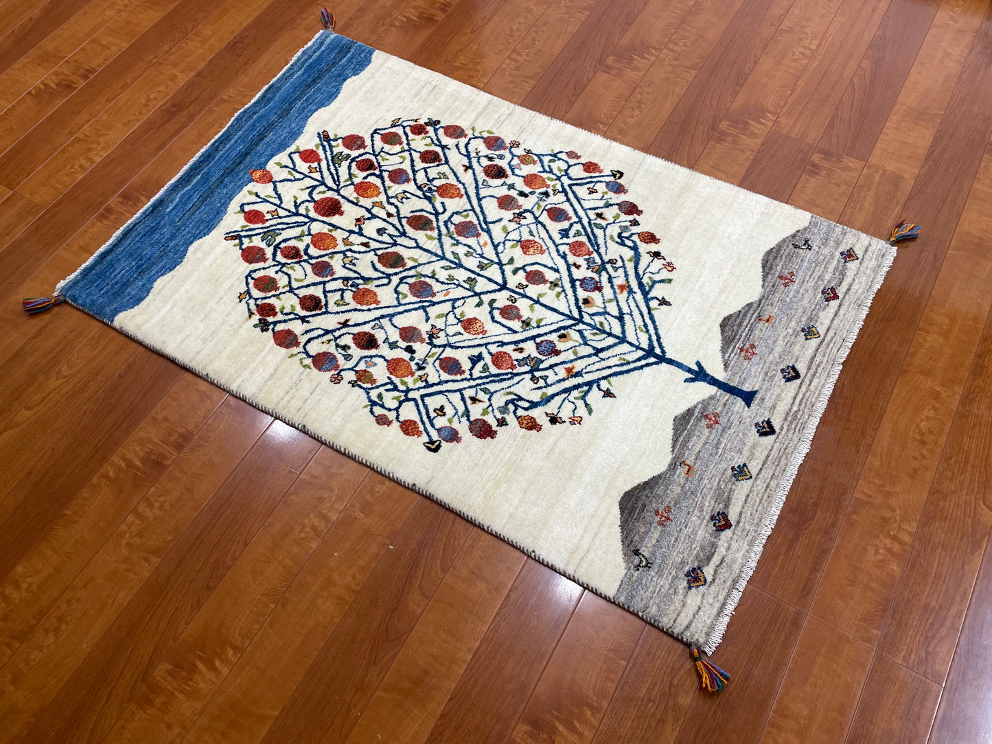 【オンライン限定】カシュクリギャッベ 134cm x 88cm RJ13316