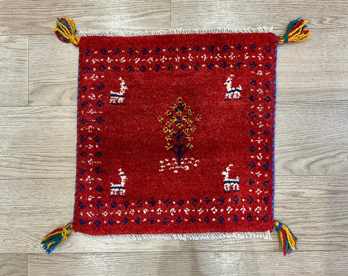 ギャッベ 41cm x 41cm T415